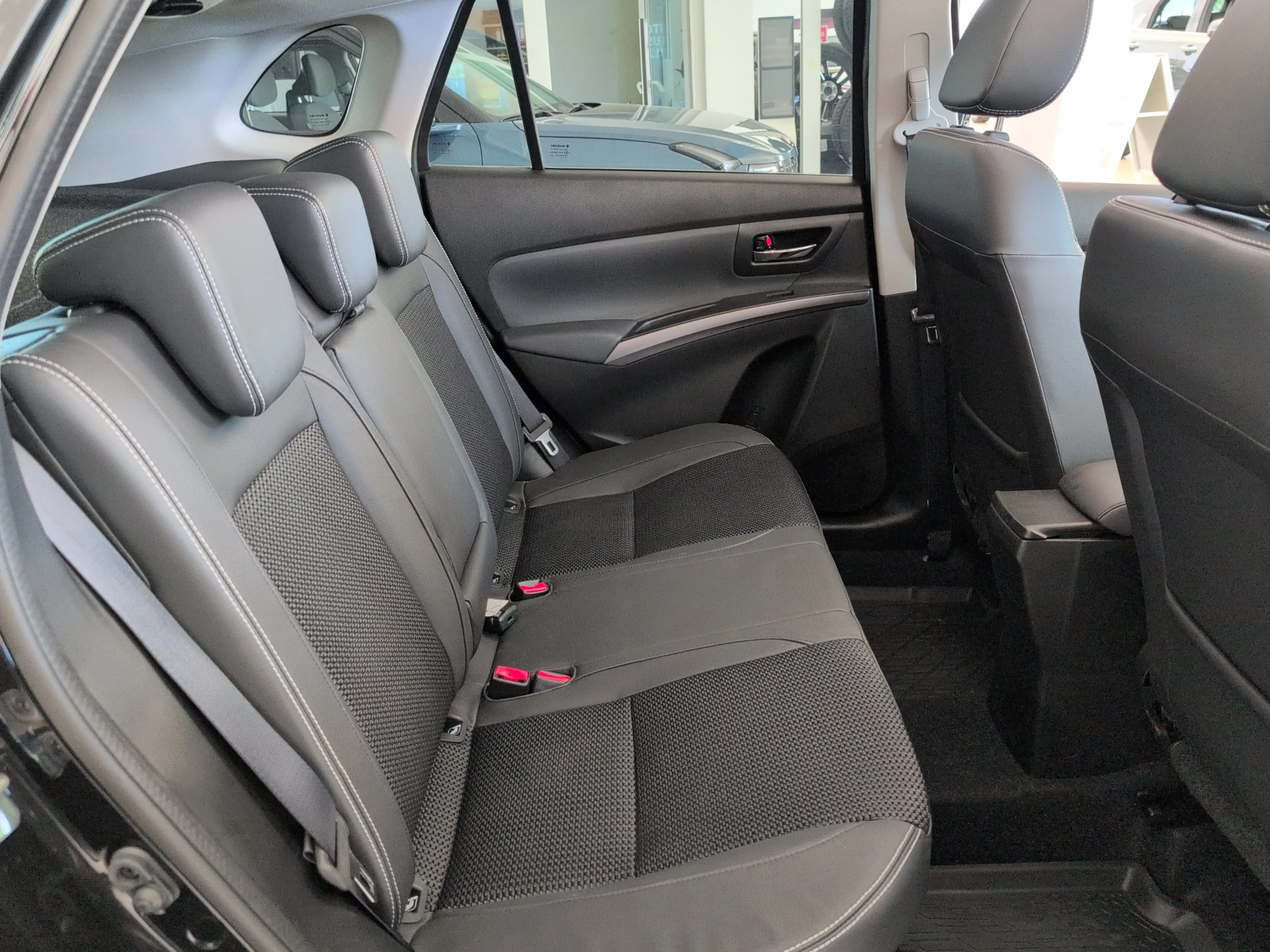 Suzuki S-Cross 1.4 Boosterjet Comfort ALLGRIP Navi — photo 12
