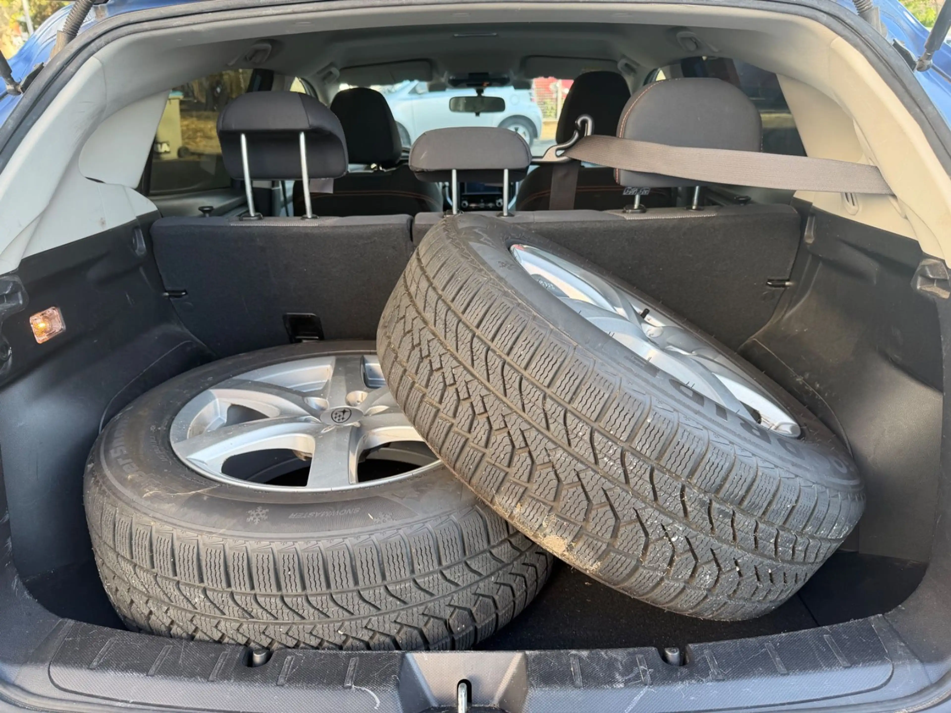 Subaru XV Trend — photo 12