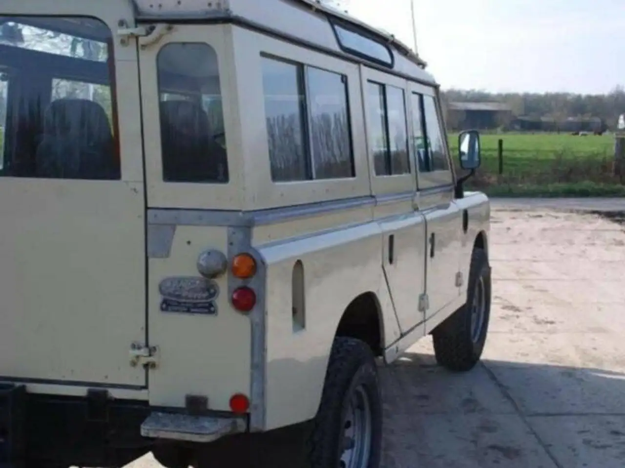 Land Rover Defender 109 3.5 V8, foto 4