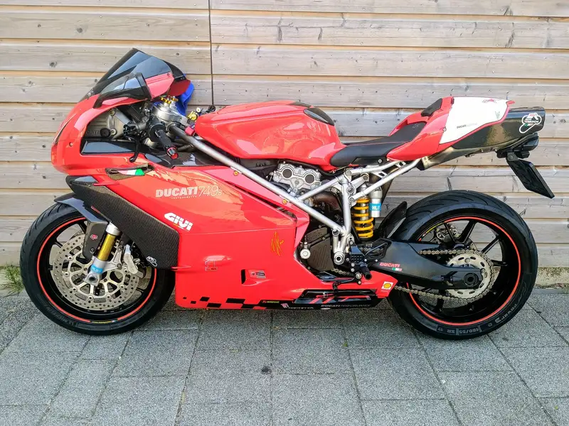 Ducati 749 - foto 2