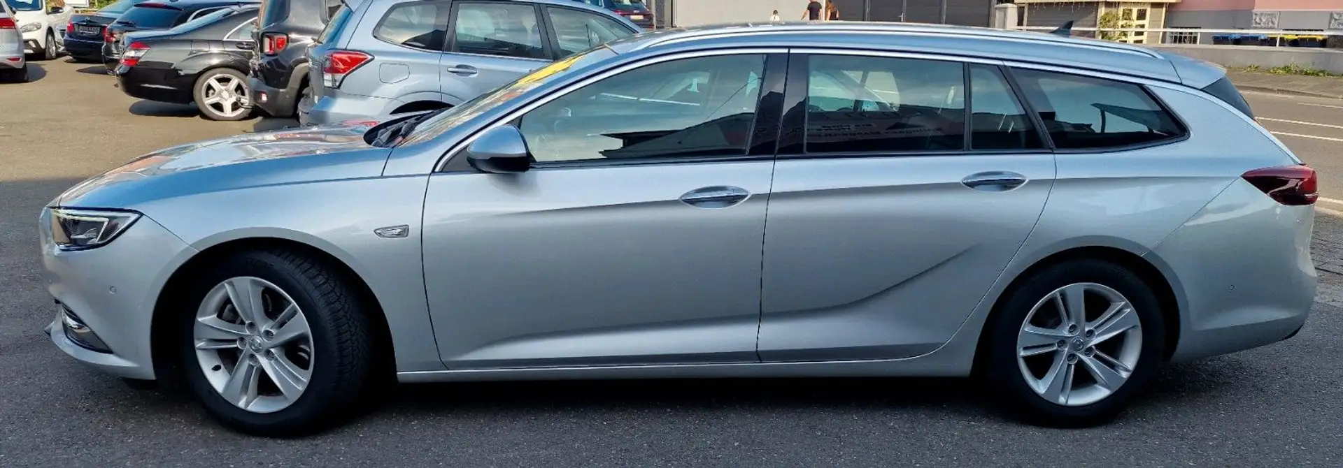 Opel Insignia B Sports Tourer Business Innovation Silber - 2