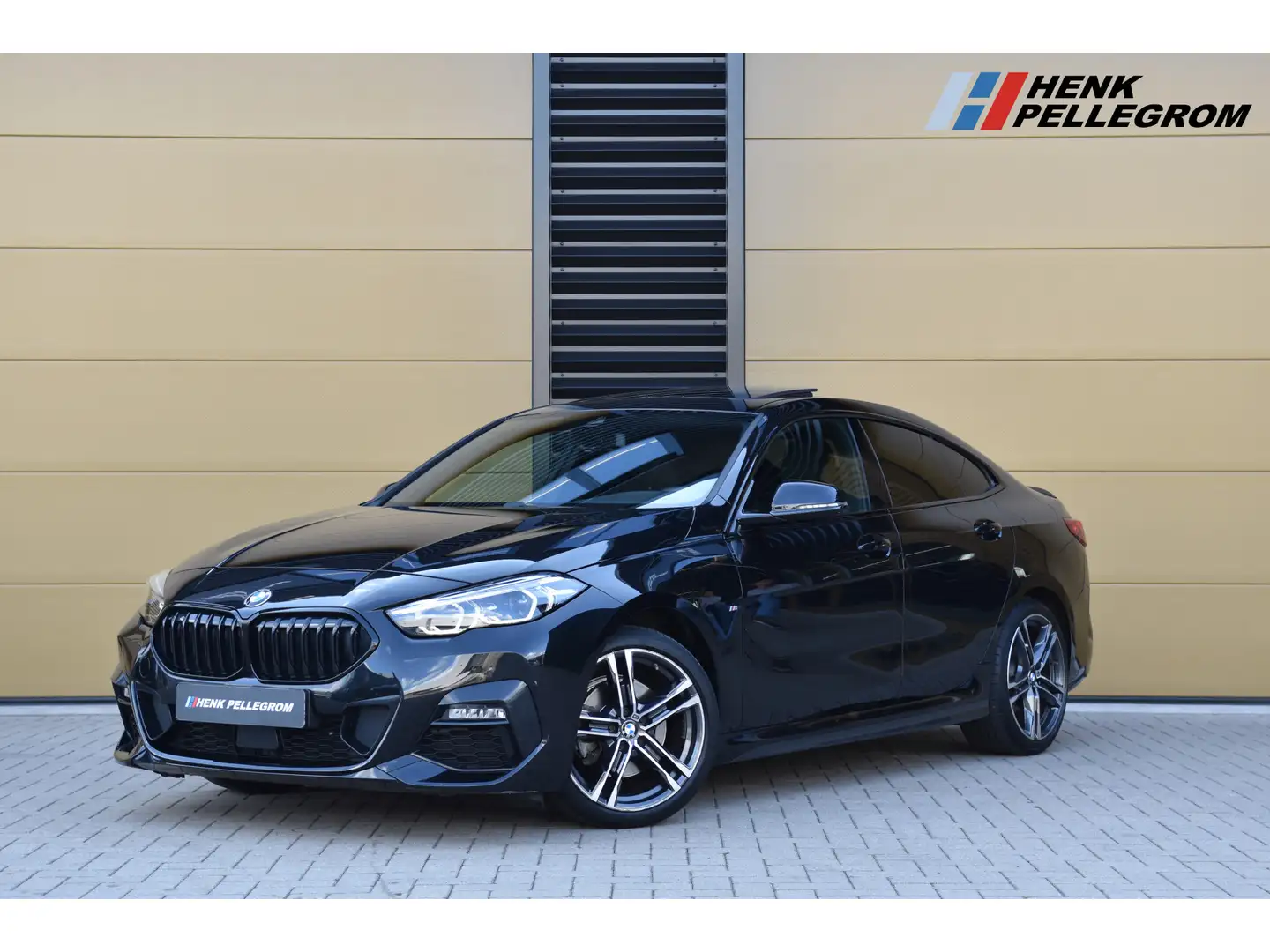 BMW 218 2-serie Gran Coupé 218i * M Sportpakket * Panorama Noir - 1