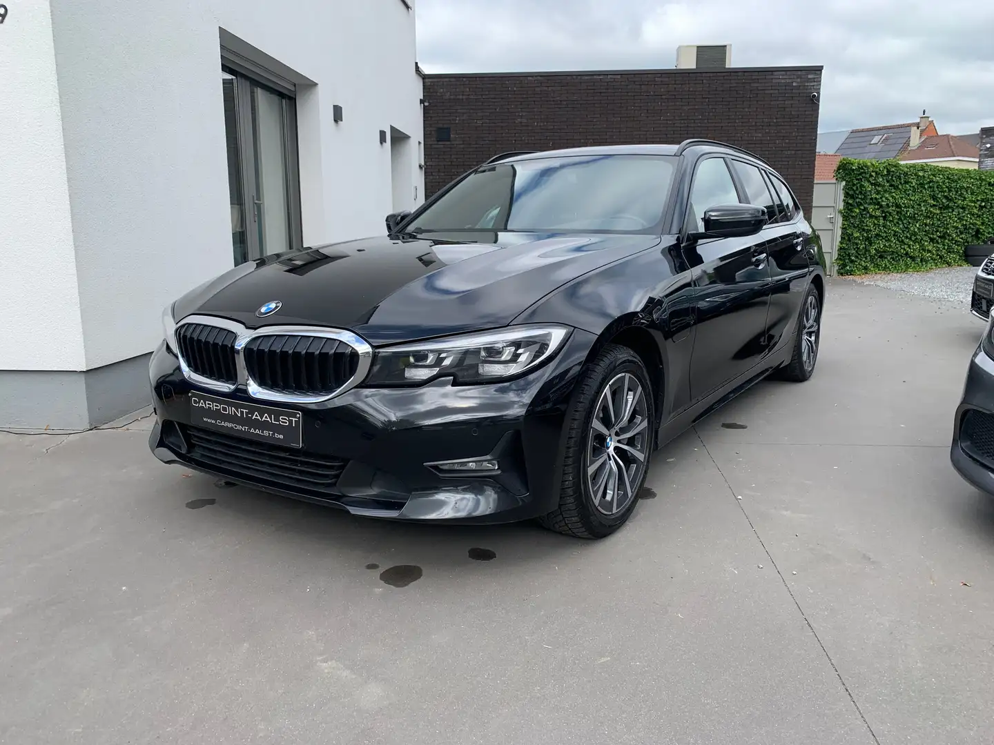 BMW 330 330e Touring Aut. Sport Line - 2