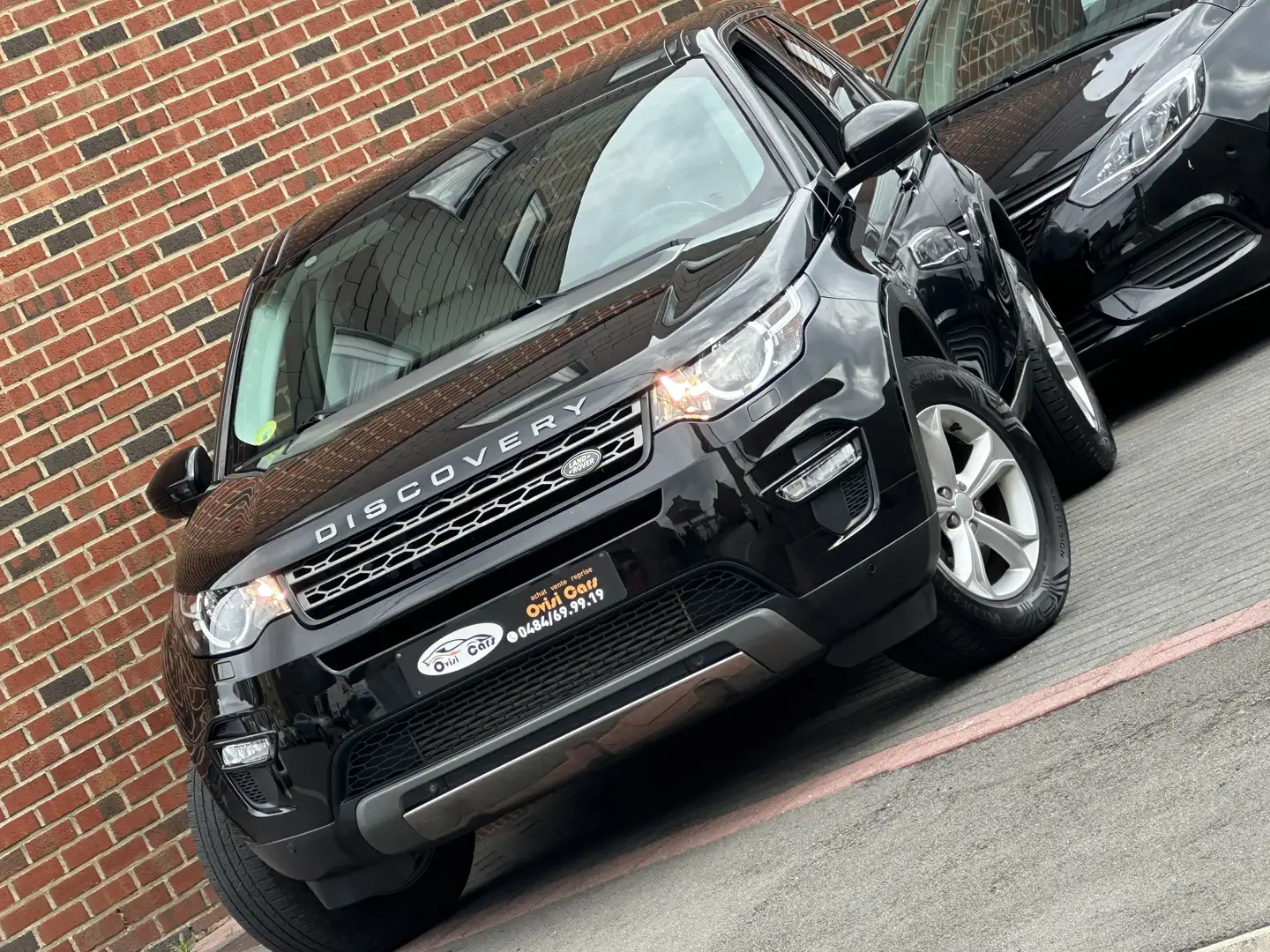 Land Rover Discovery Sport // PARFAIT ÉTAT // CARNET ENTRETIEN // Negro - 1