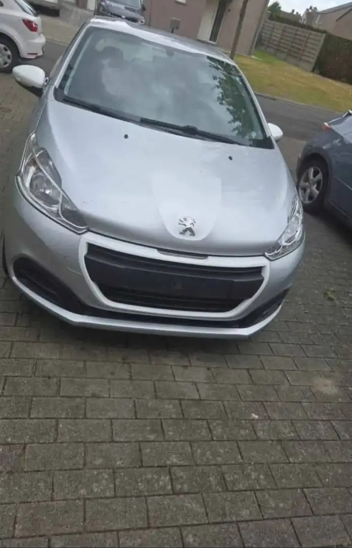 Peugeot 208 1.0 benzine - 1