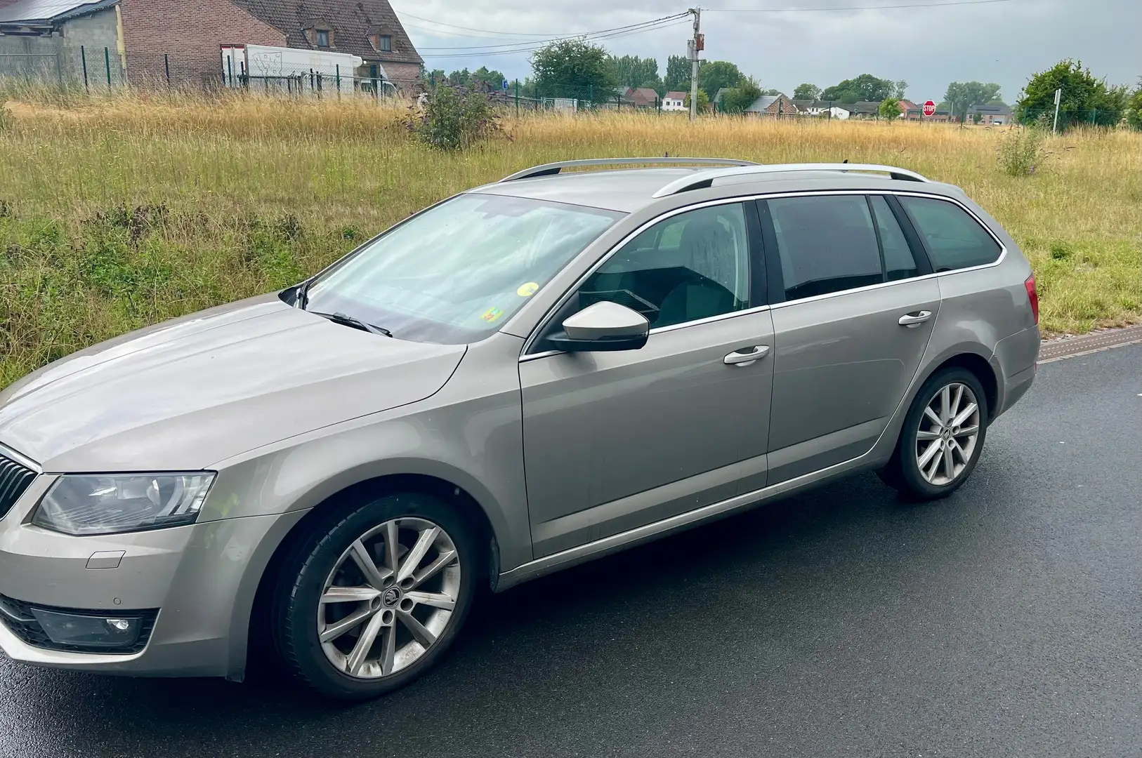 Skoda Octavia Octavia SW 2.0 CR TDi Ambition DSG - 2