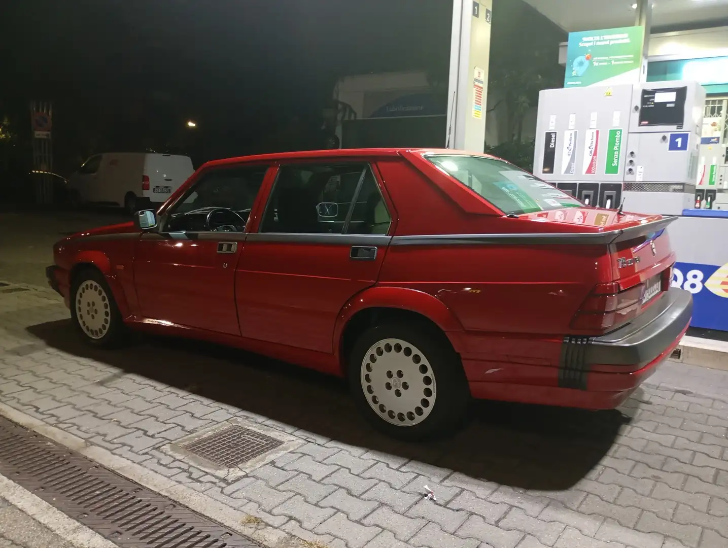 Alfa Romeo 75 3.0 V6 cat. - 2