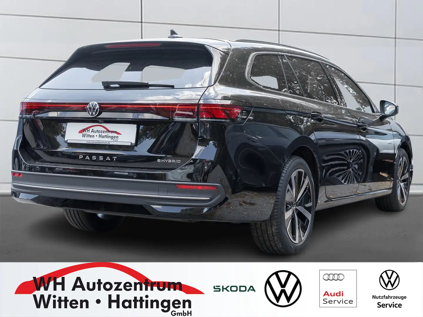 Volkswagen Passat Variant 1.5 TSI eHybrid DSG Business NAVI AHK REARVIEW ... Schwarz - 2