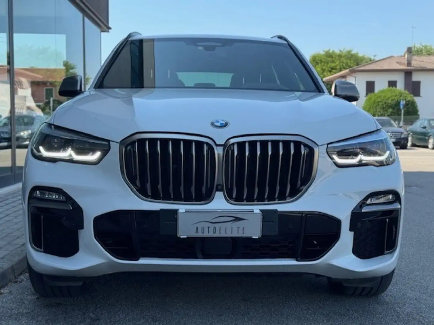 BMW X5 xDrive M50d 400CV M-SPORT Bianco - 2