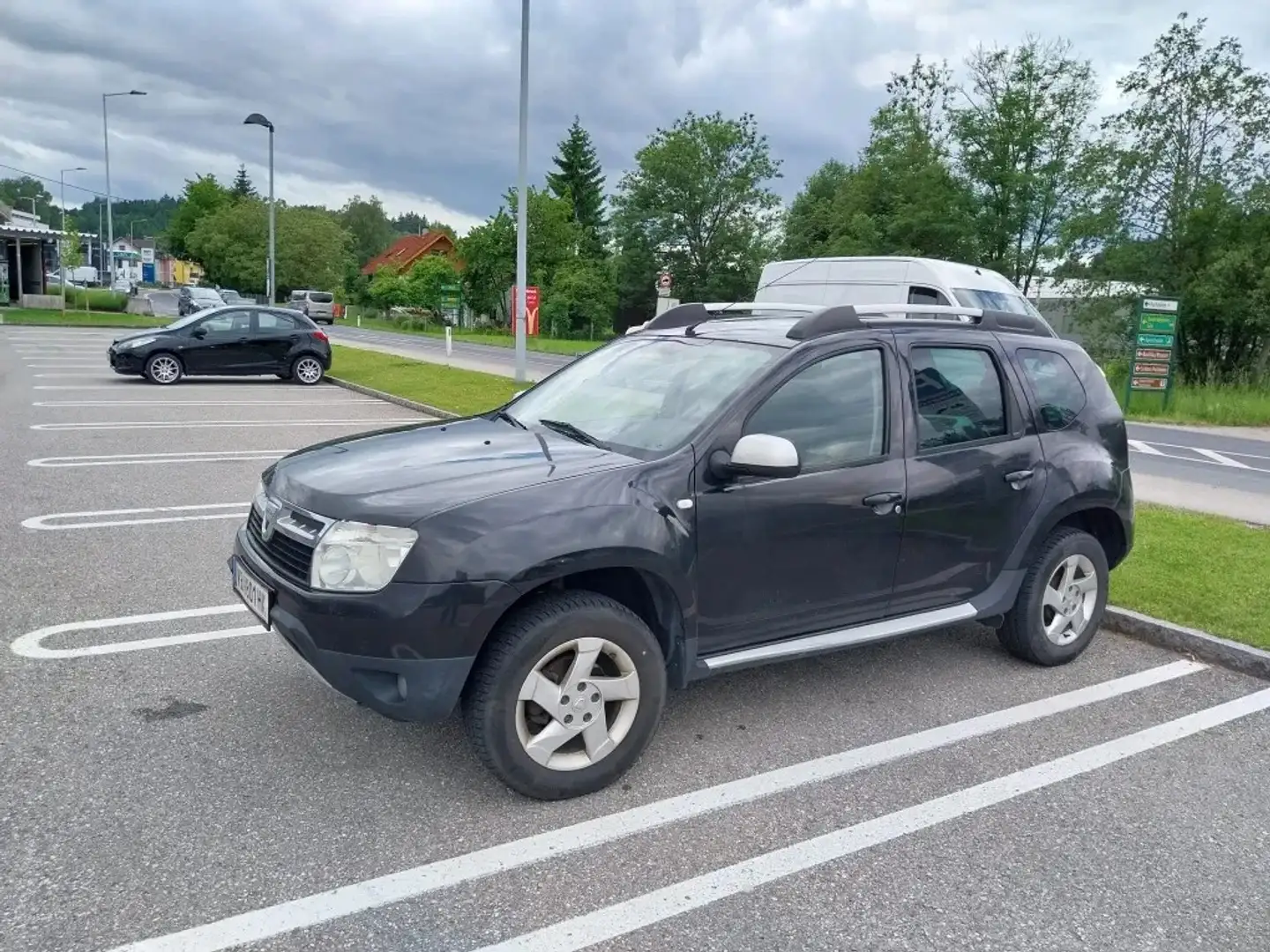 Dacia Duster Duster Ambiance 1,6 16V Ambiance Schwarz - 2