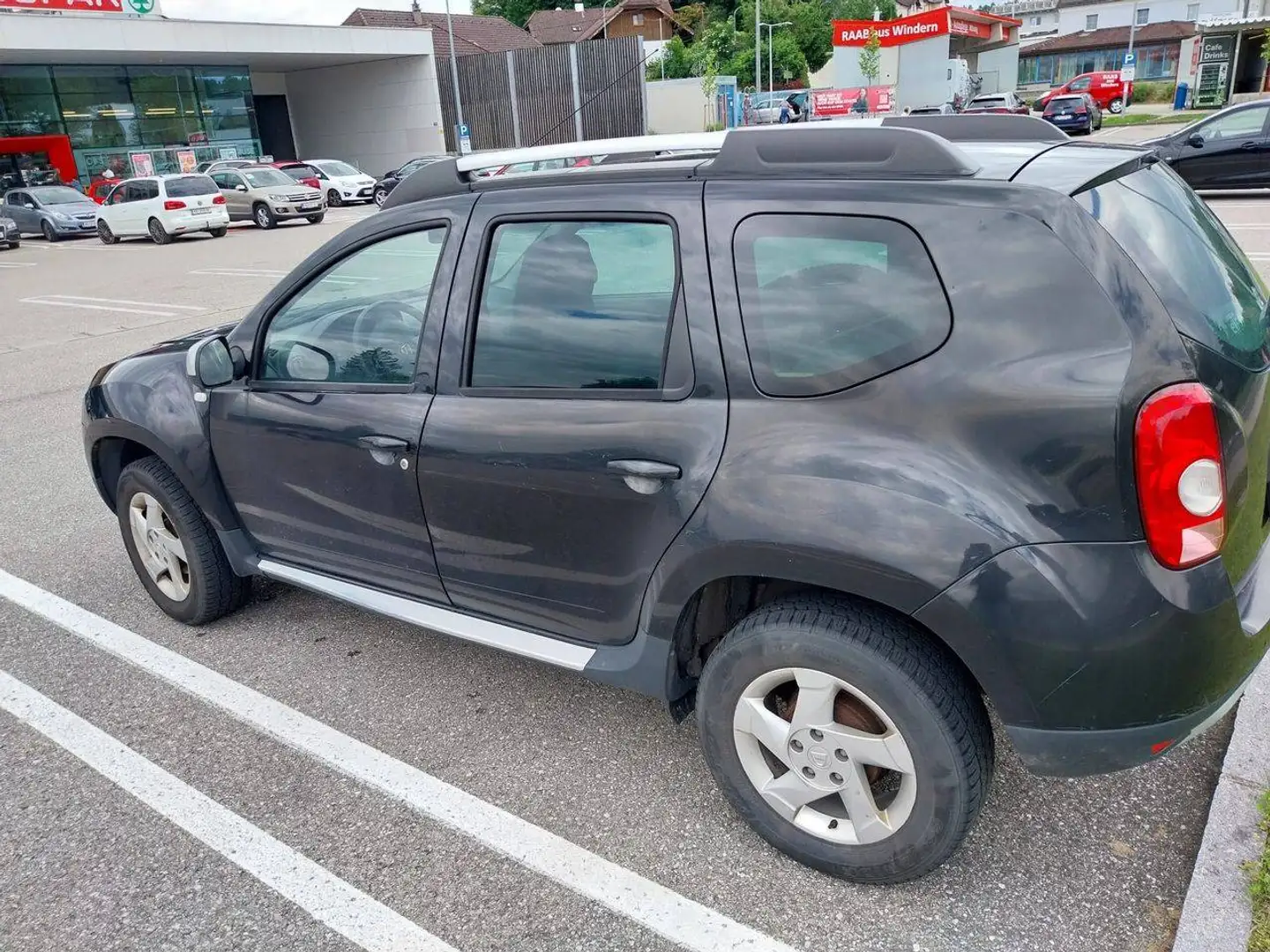 Dacia Duster Duster Ambiance 1,6 16V Ambiance Schwarz - 1