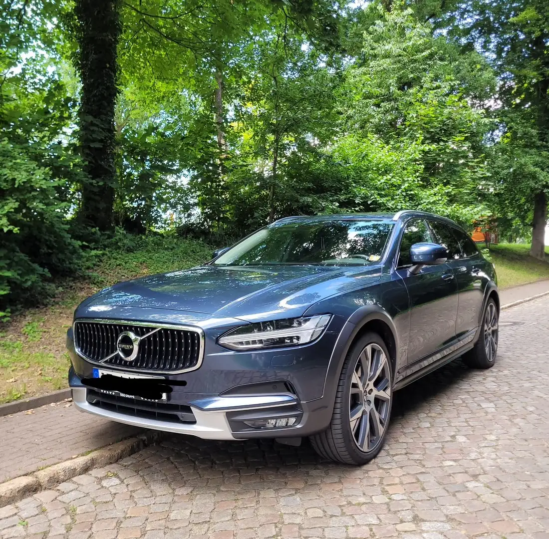 Volvo V90 Cross Country D5 AWD Geartronic Pro - 1