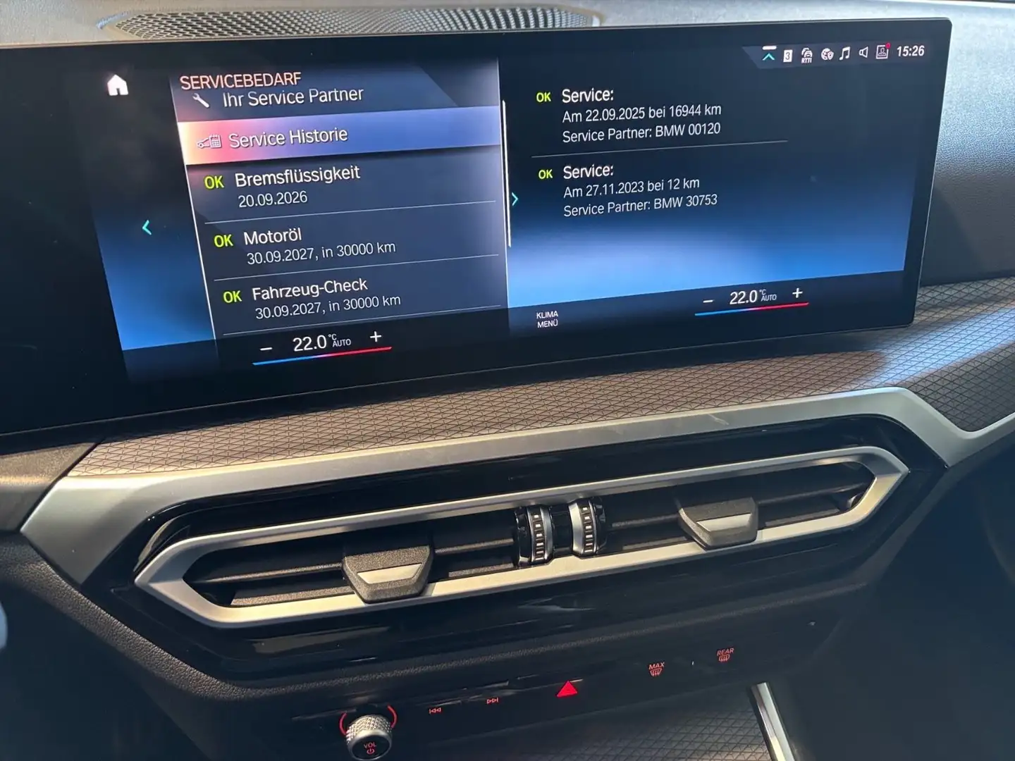 BMW 320 i M Sport Limousine --ACC/AHK/Glasdach/HeadUp Blanc - 2
