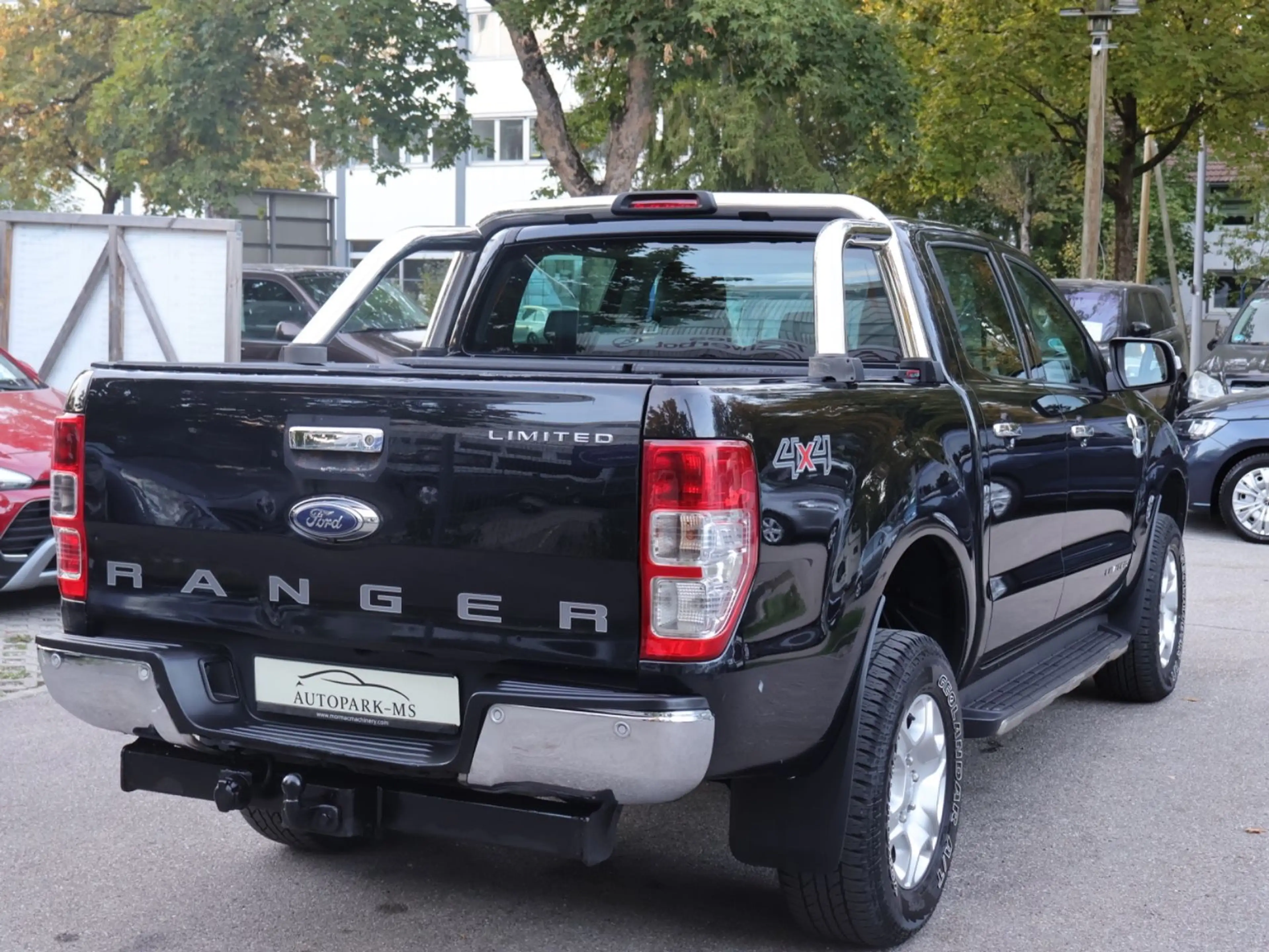 Ford Ranger Limited Doppelkabine 3.2 TDCi 4x4 NAV-RFK — photo 4