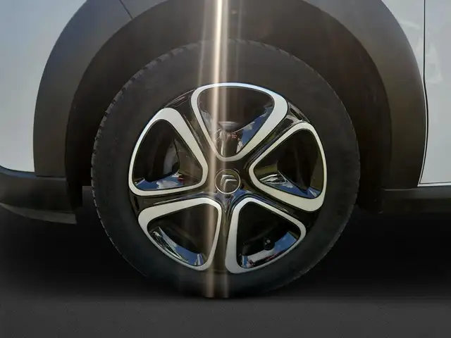 Citroen C3 view 10