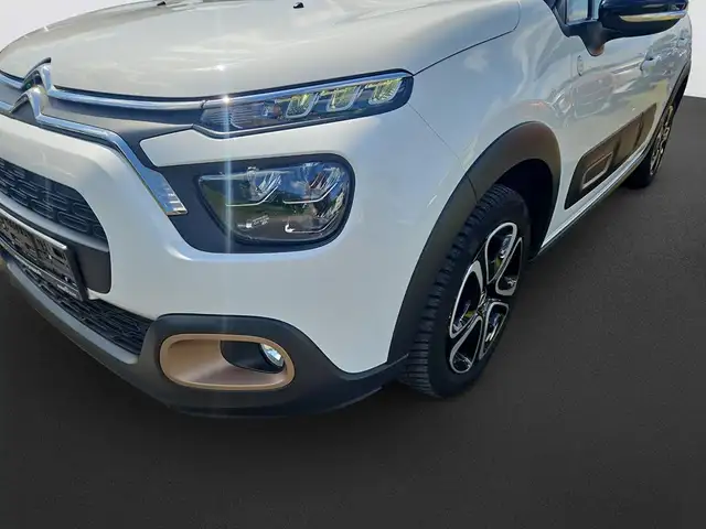 Citroen C3 view 11