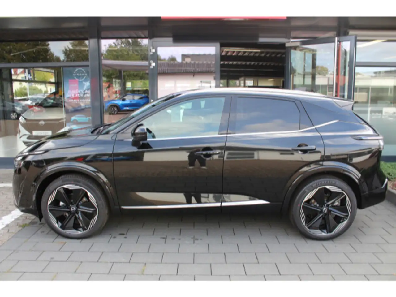 Nissan Qashqai 1.3 DIG-T Tekna+ Automatik 20 Zoll, миниатюра 4