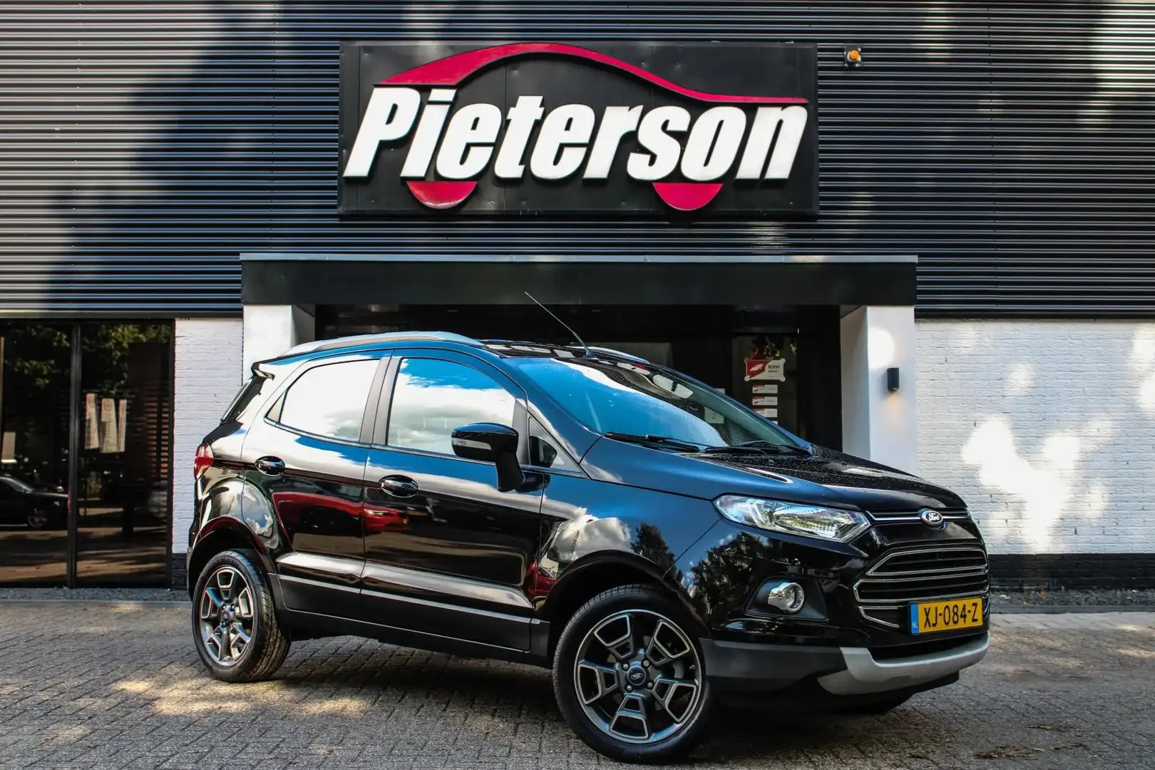 Ford EcoSport 1.5 TDCi Titanium CRUISE CLIMA LM VELGEN Šedá - 1