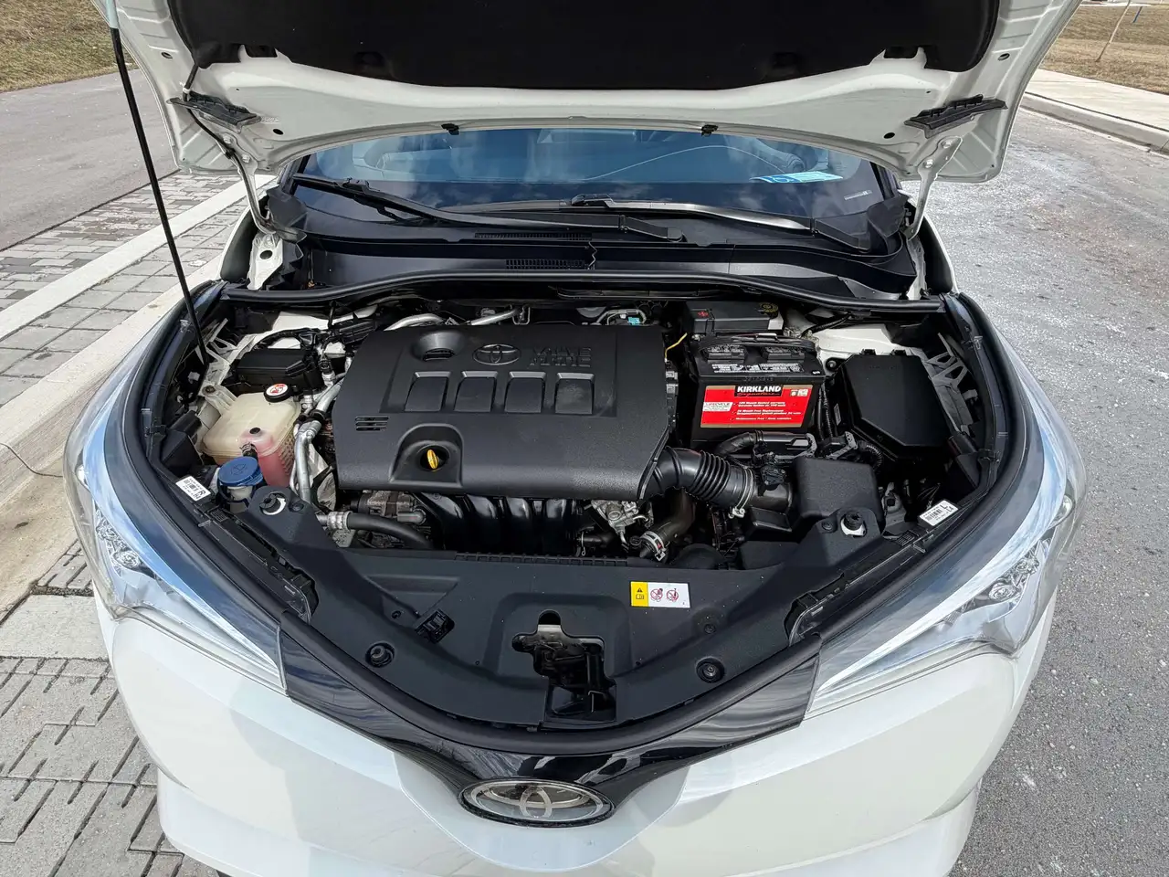 Toyota C-HR снимка Toyota C-HR