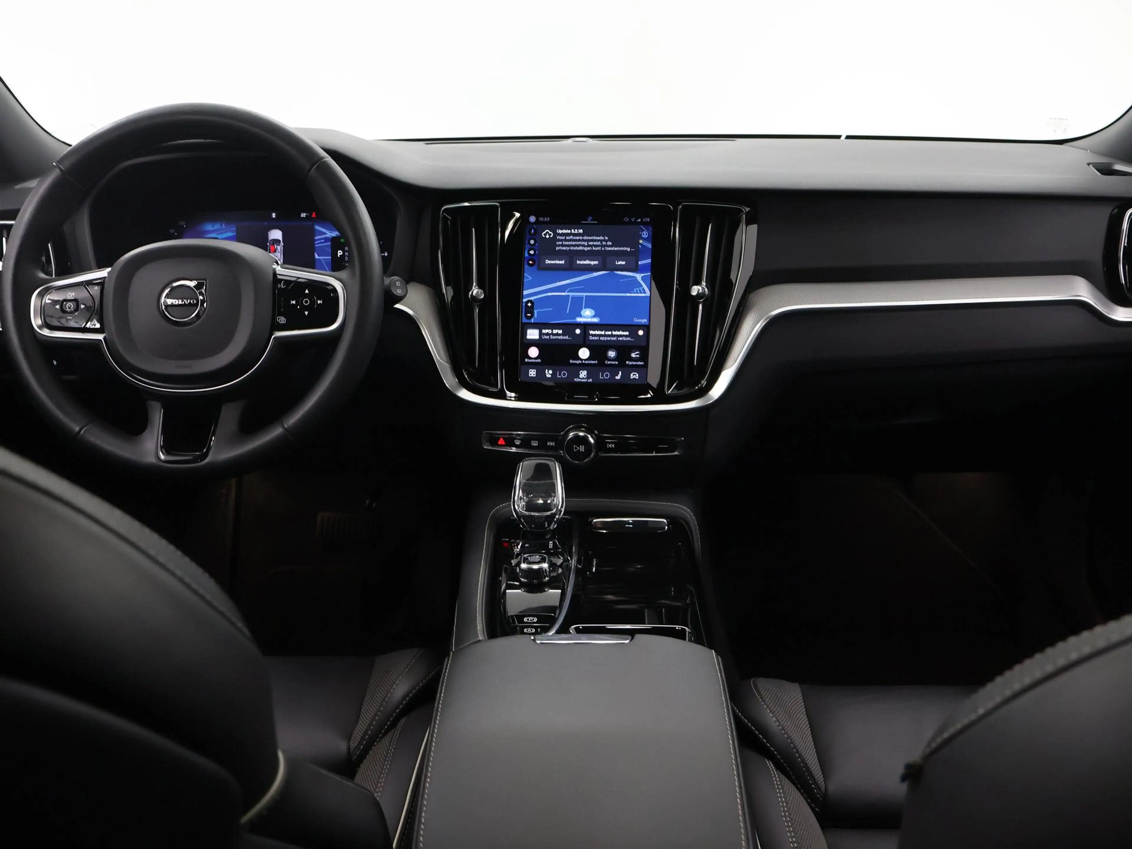 Volvo V60 2.0 T8 Plug-in hybrid AWD Plus Dark | SOH 96,2% | — photo 9