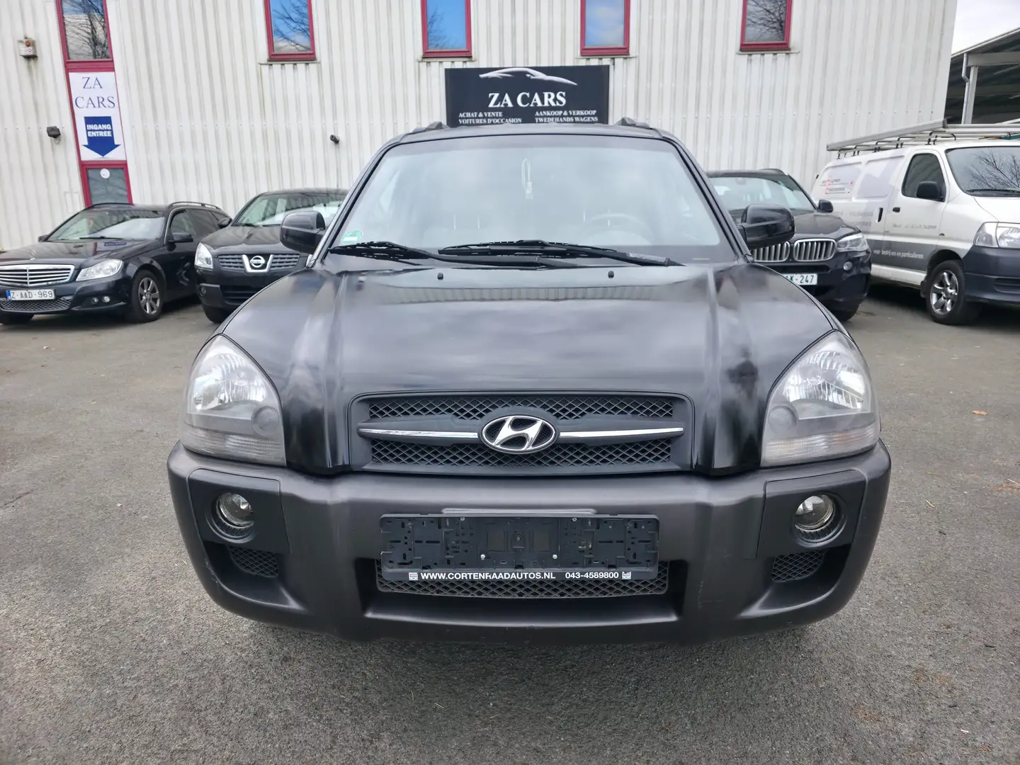 Hyundai TUCSON 2.0i 16v GLSi Schwarz - 2