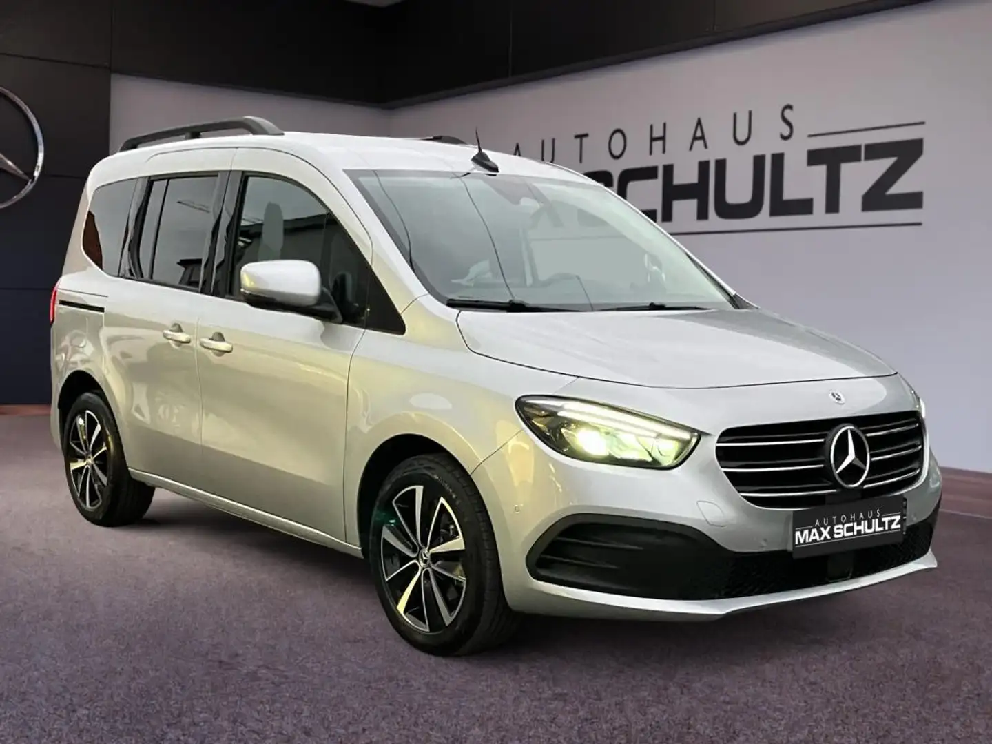 Mercedes-Benz T-Class T 180 d PROGRESSIVE*LED*NAVI*SITZH*KAM*TOTW*KEYL Silber - 2