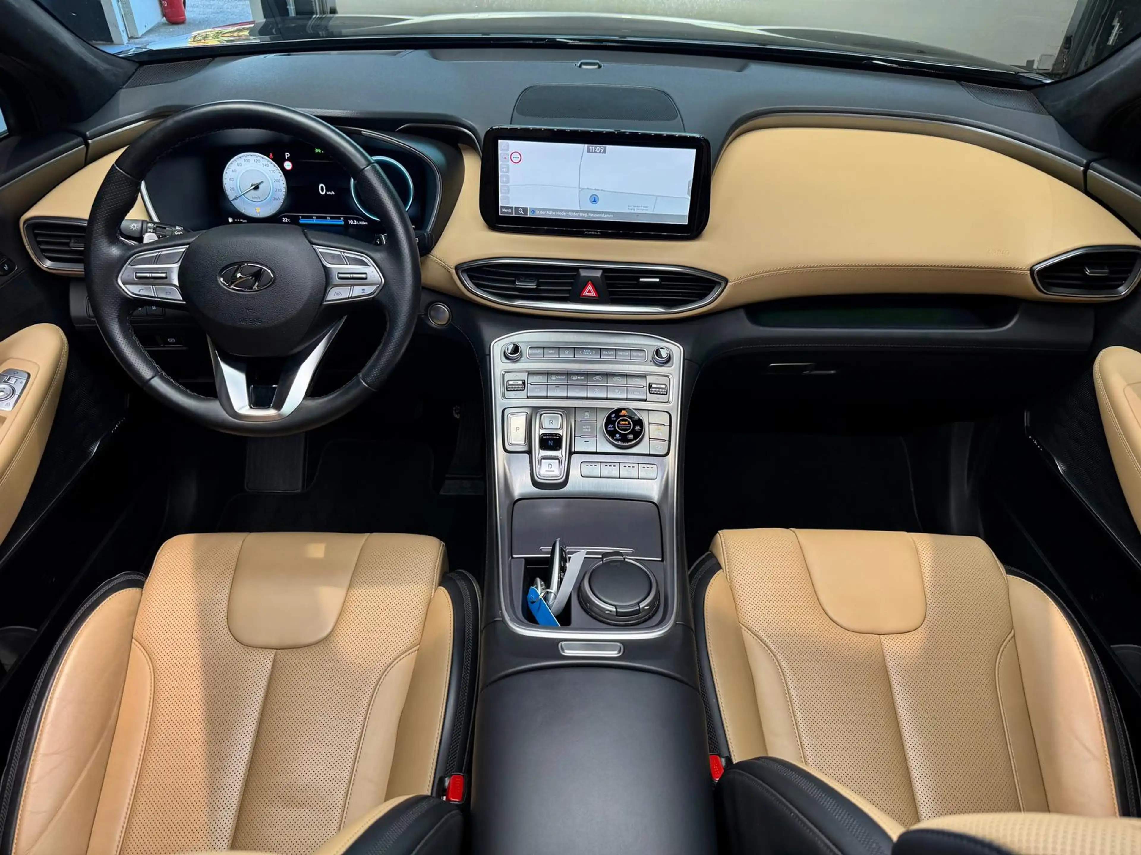 Hyundai SANTA FE Signature 4WD 2.2 CRDi+PANO+VIRTUELL+ — photo 2