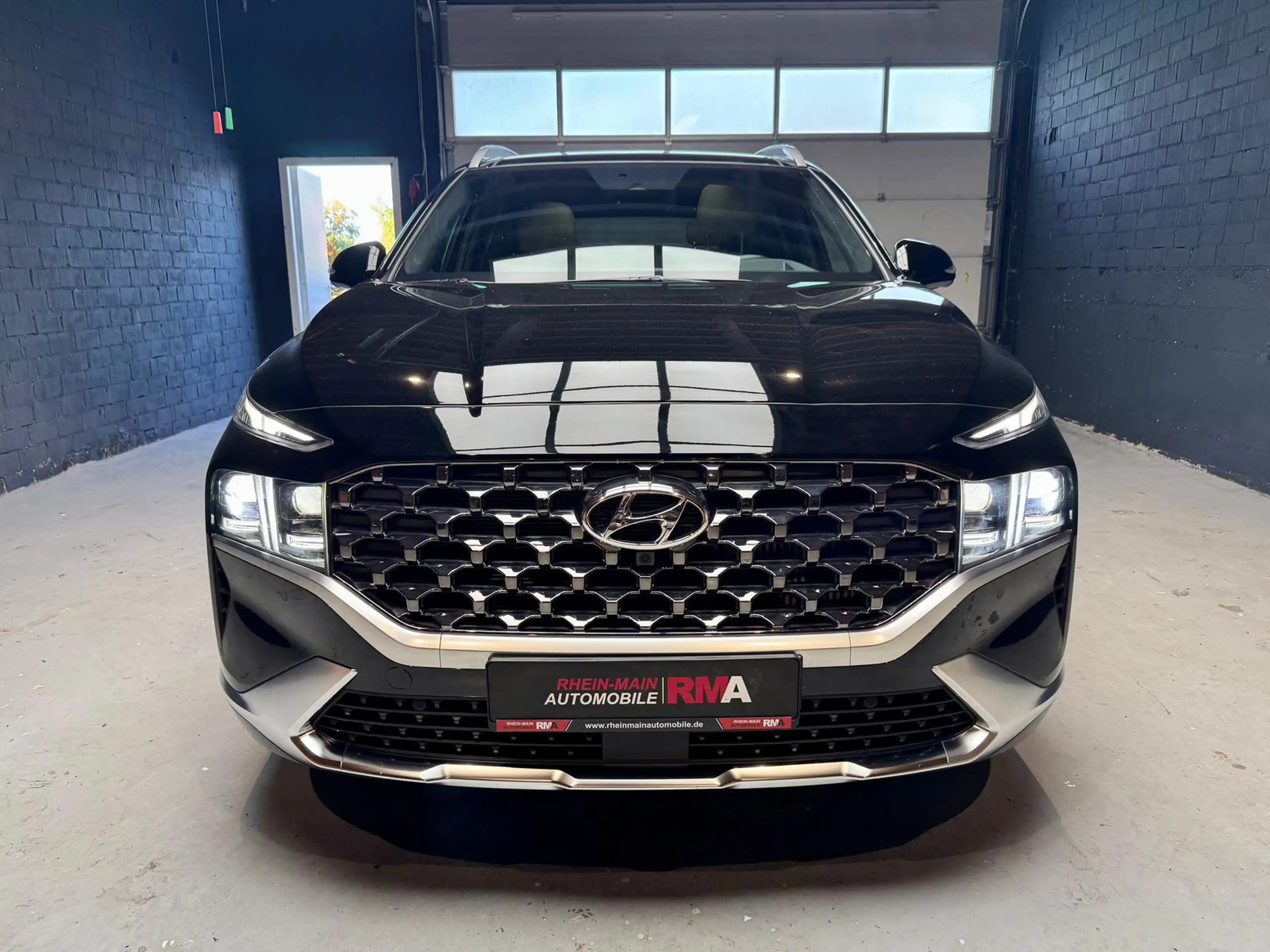 Hyundai SANTA FE Signature 4WD 2.2 CRDi+PANO+VIRTUELL+ — photo 3