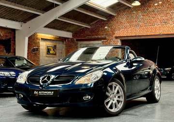 Classe SLK 3.0L V6 231 ch GPS, Régulateur, Sièges chauffants Carnet et historique complet État remarquable