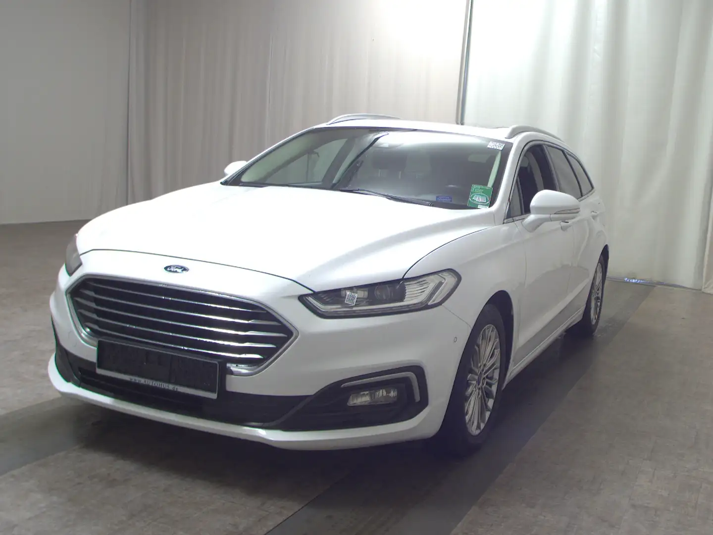 Ford Mondeo Turnier 2.0 EB Titanium Navi LED Pano RFK Blanc - 2