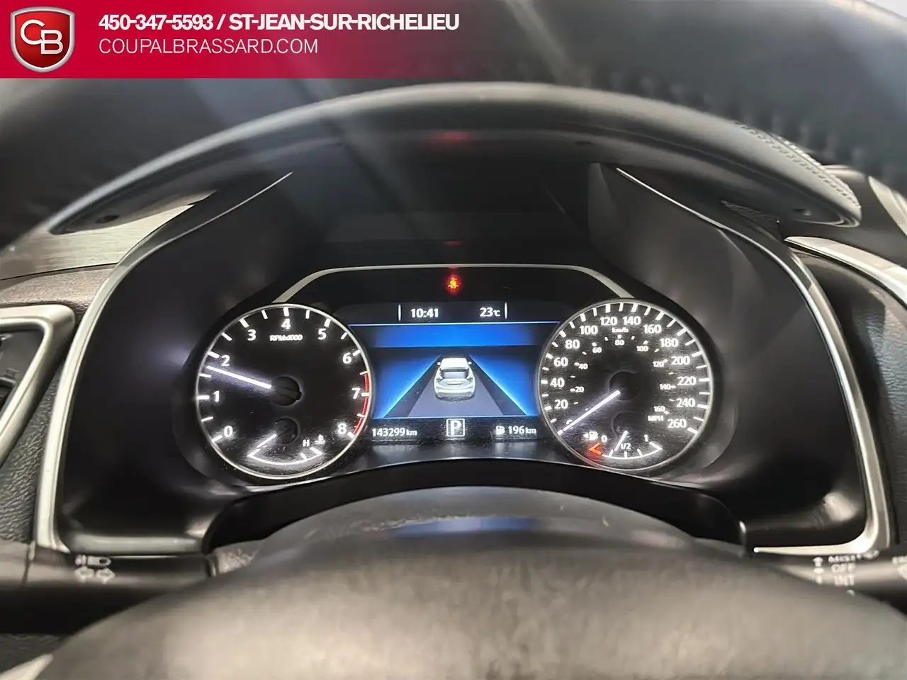 Nissan Murano снимка Nissan Murano