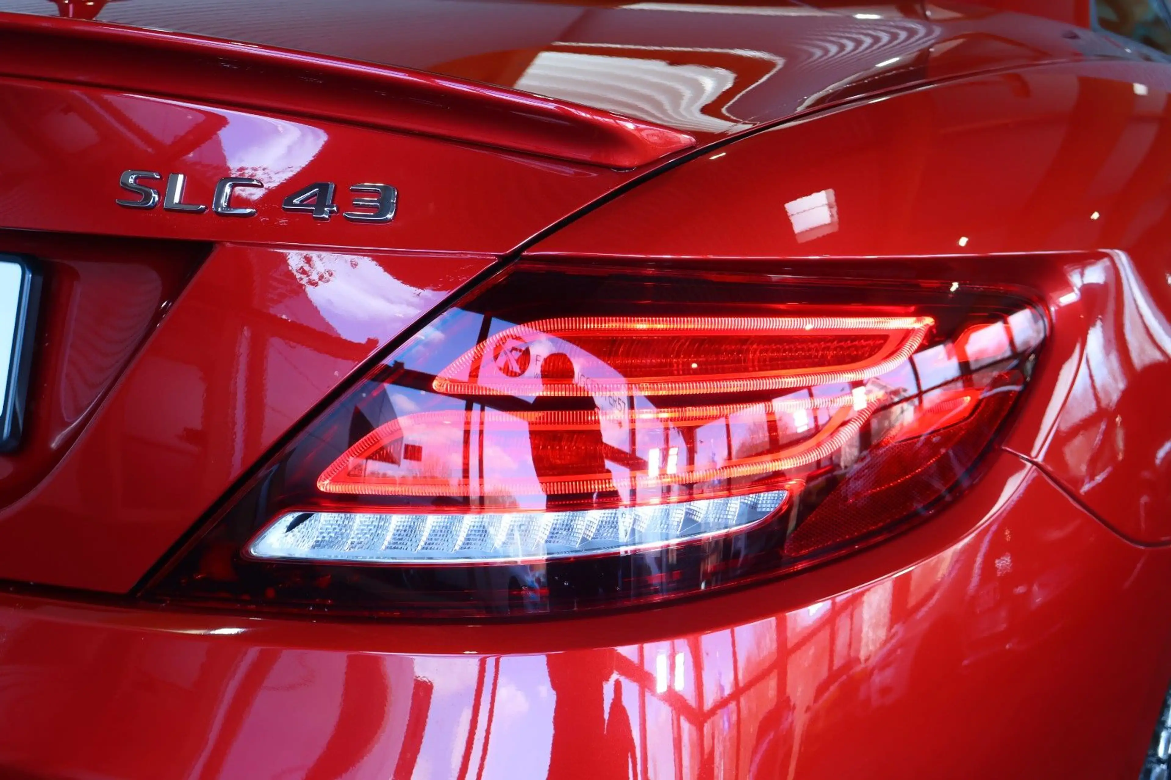 Mercedes-Benz SLC 43 AMG /RFK/HARMAN&KARDON/TOTW./LED — photo 9