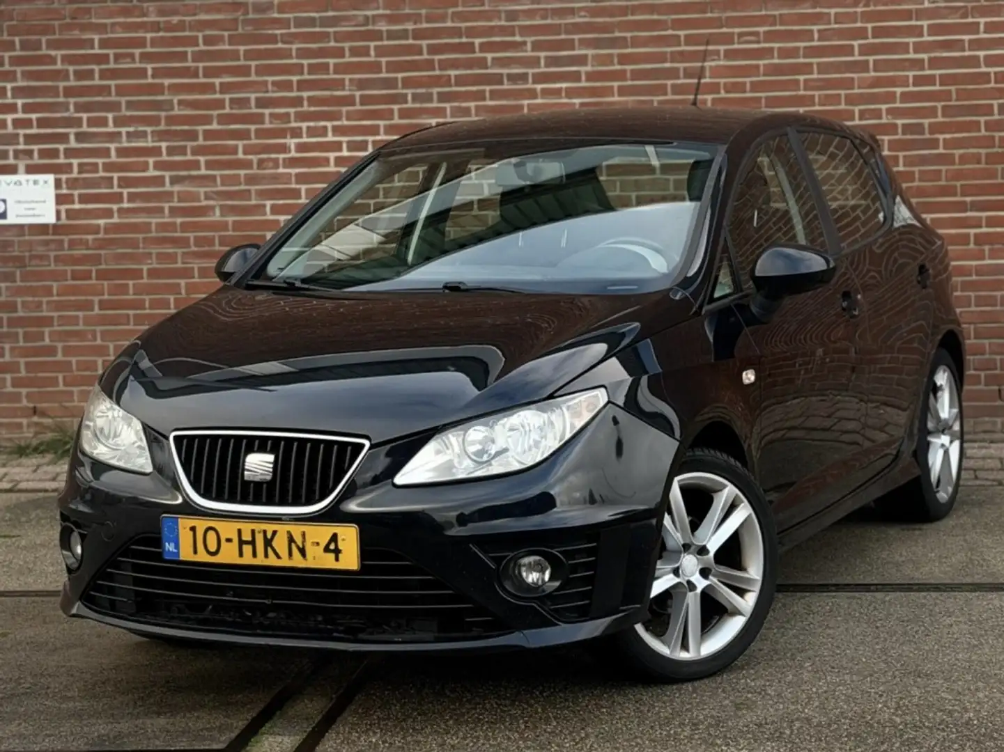 SEAT Ibiza 1.6 Sport-up |Airco |CruiseC |Nieuwe APK Schwarz - 1