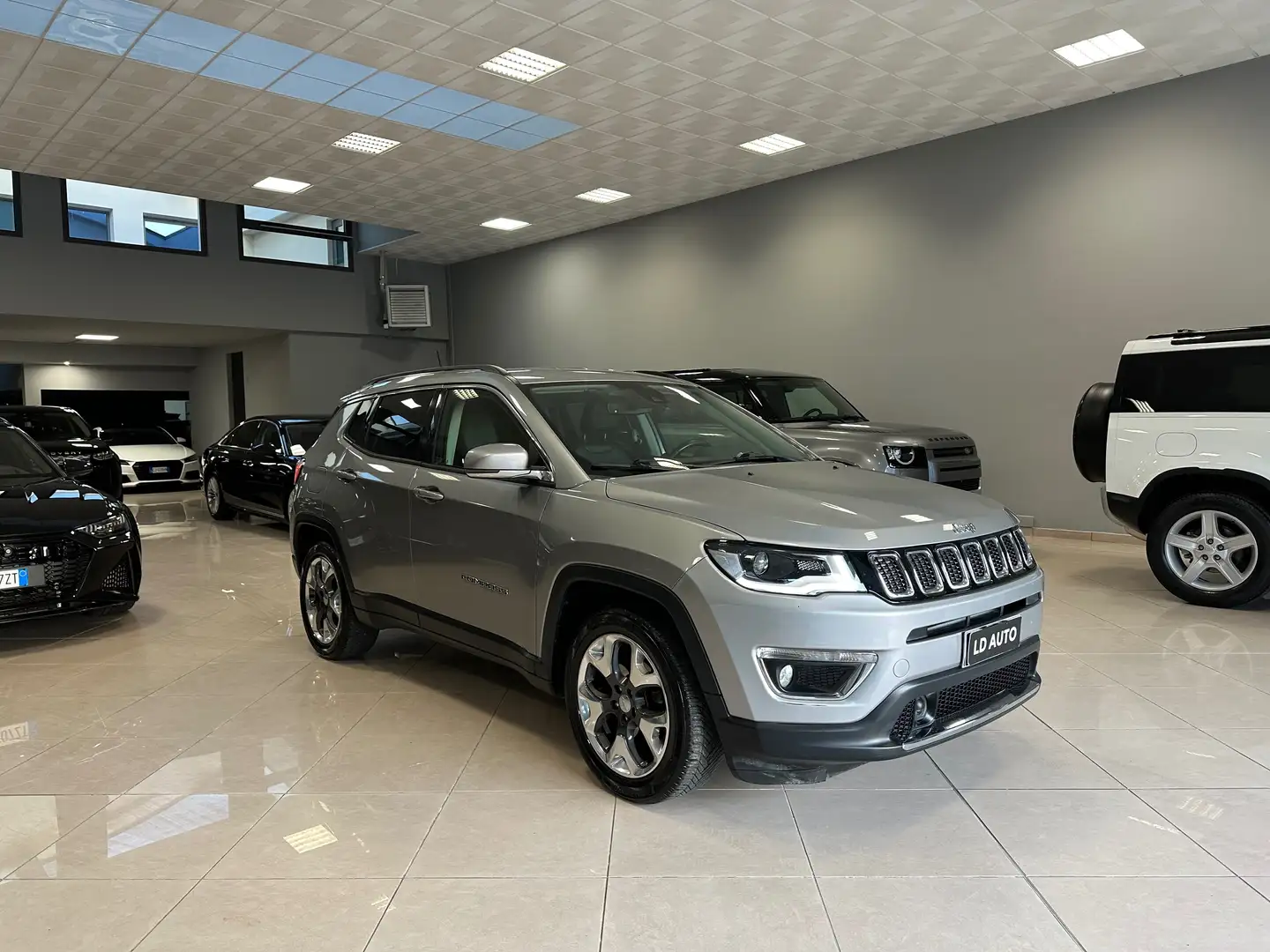 Jeep Compass Compass 1.6 mjt Limited 2wd 120cv my19 - 2