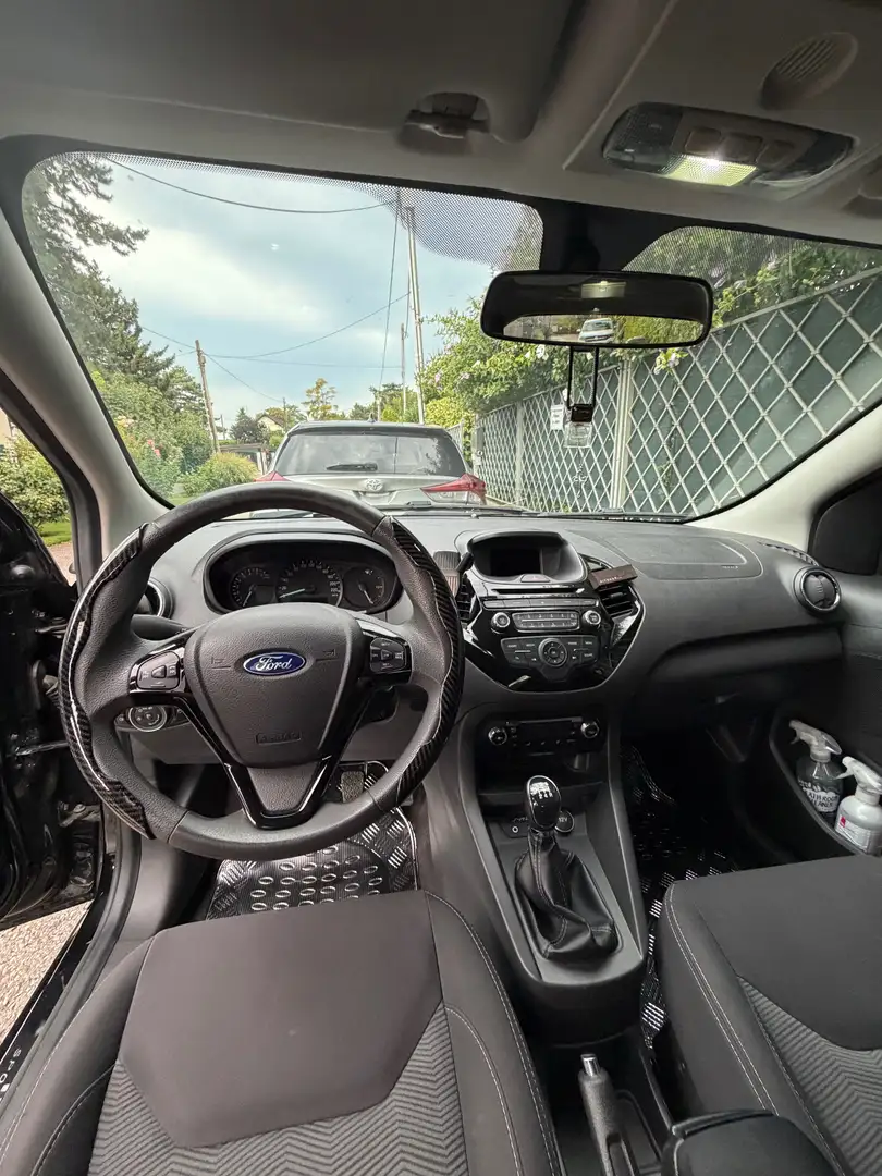 Ford Ka/Ka+ Ka 1,2 Trend Trend Schwarz - 2