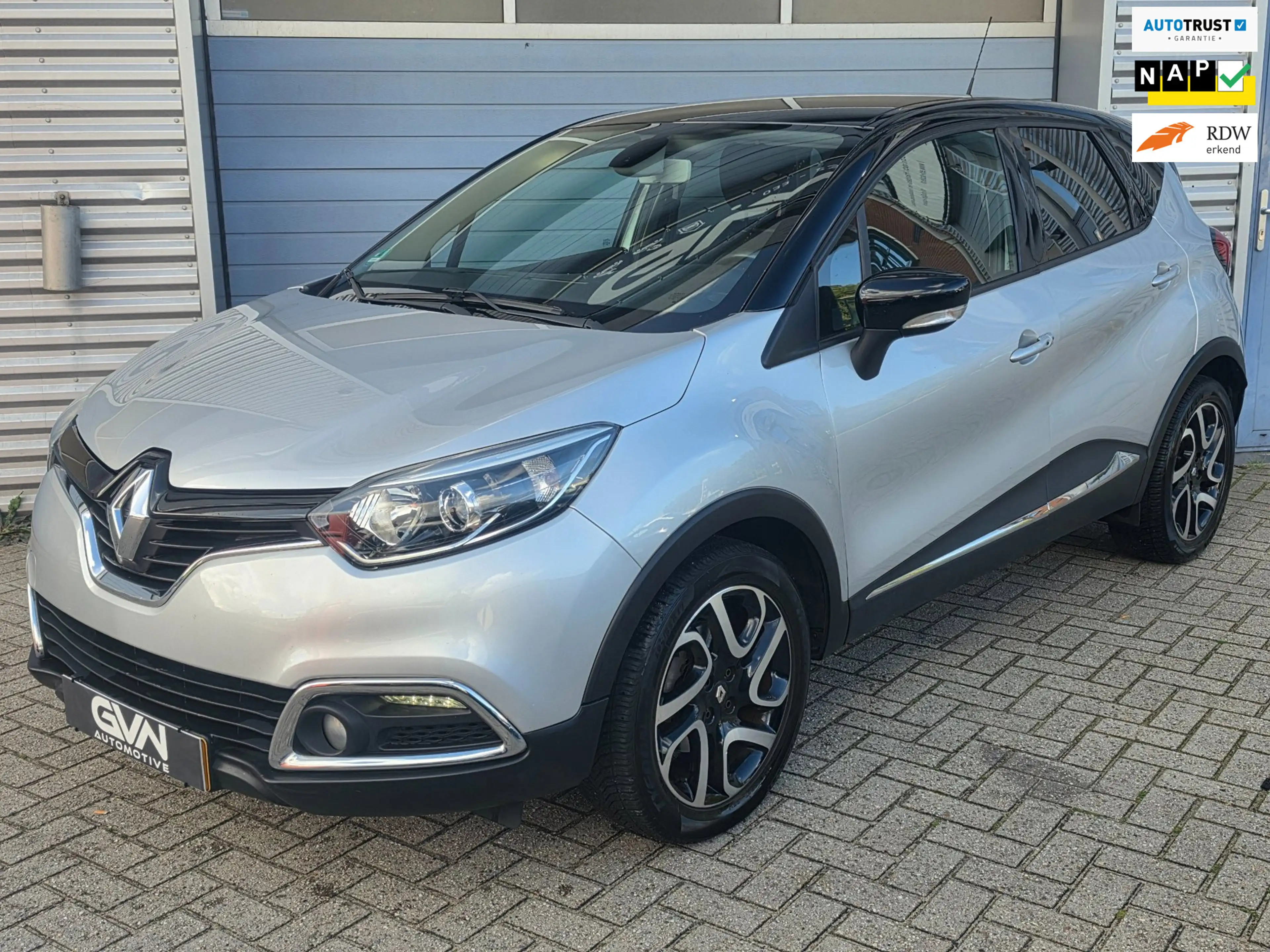 Renault Captur 1.2 TCe EDC Automaat | Orig. NL | Navi | Climate |