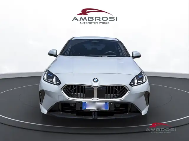 BMW 1 Series view 7