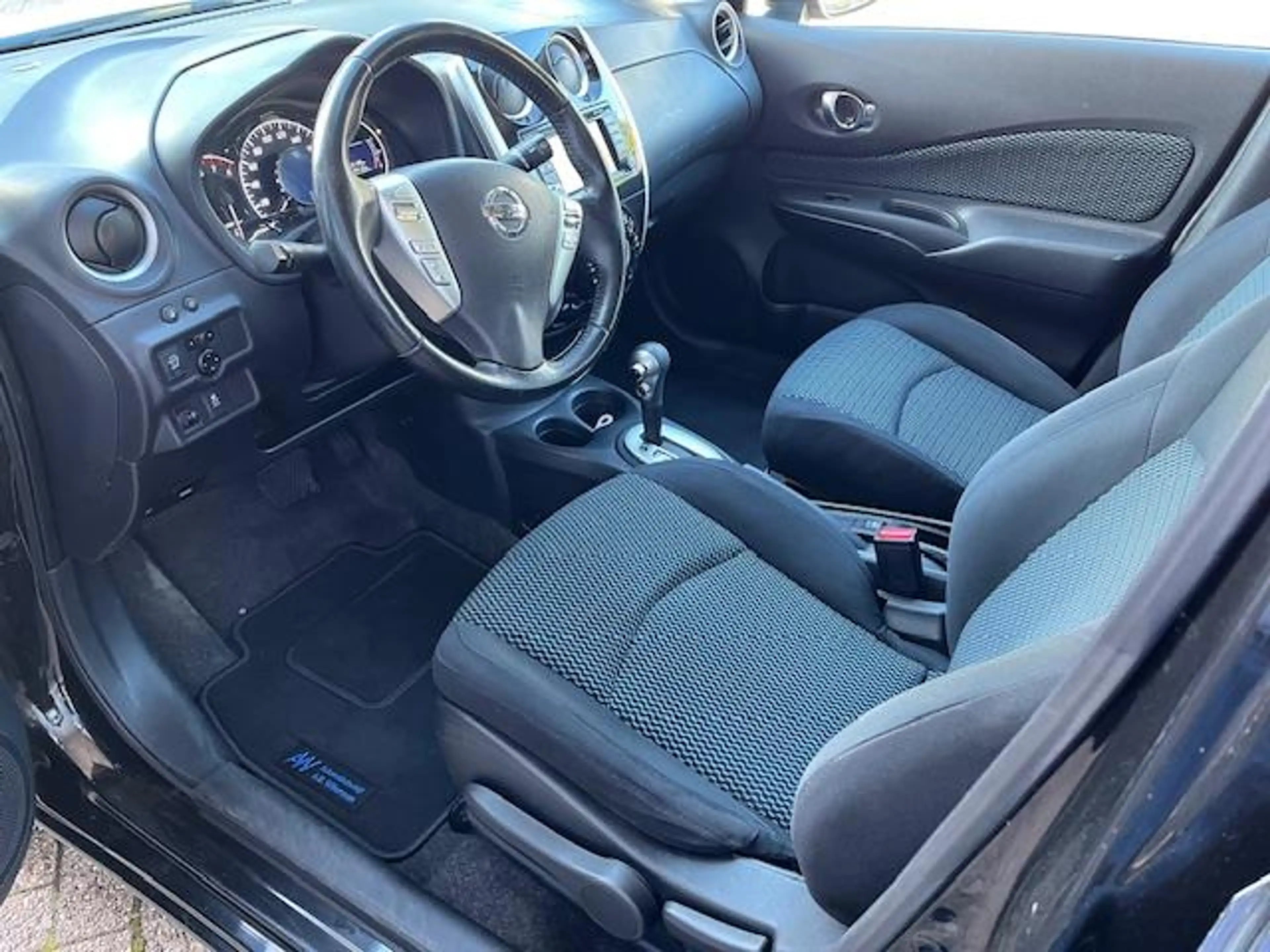Nissan Note 1.2 DIG-S Connect Edition Automaat — photo 2