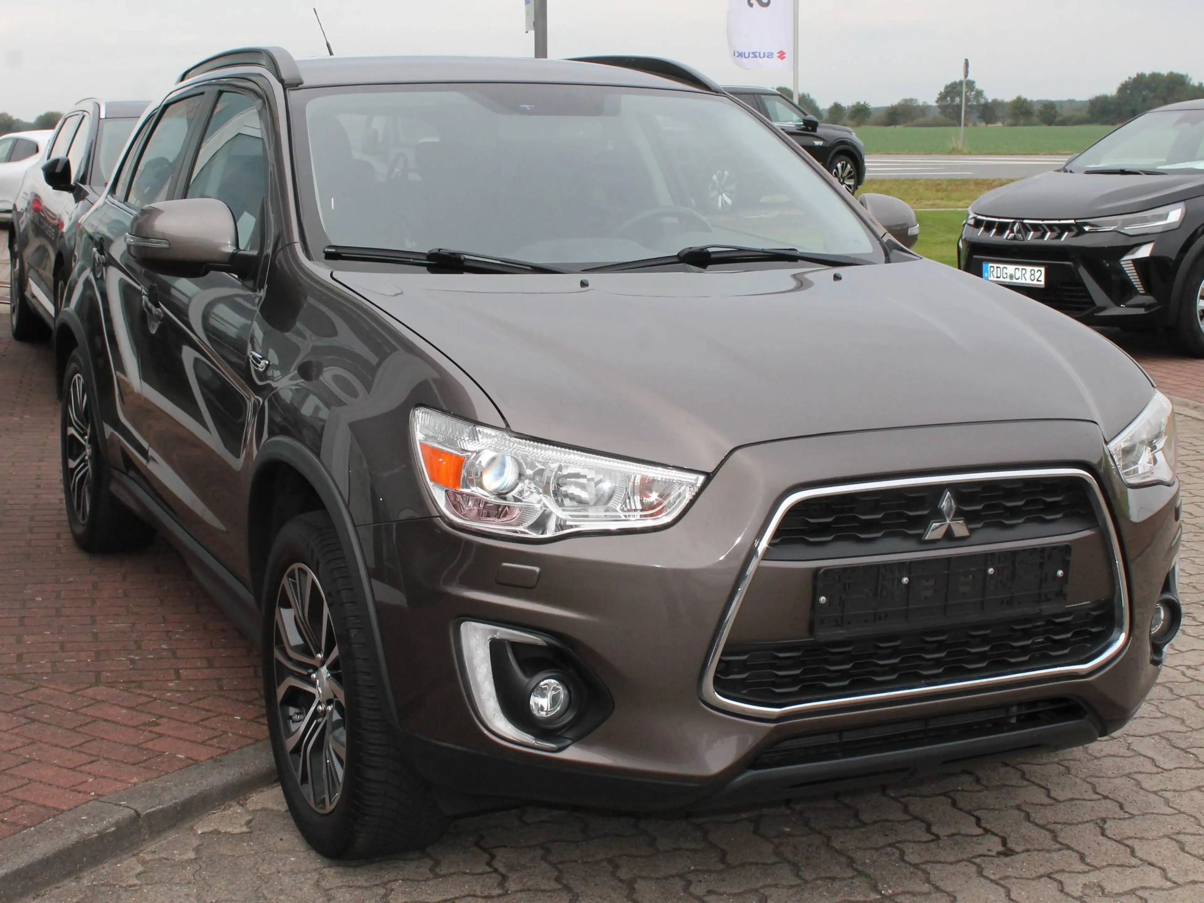 Mitsubishi ASX Diamant Edition 1.6 MIVEC — photo 2