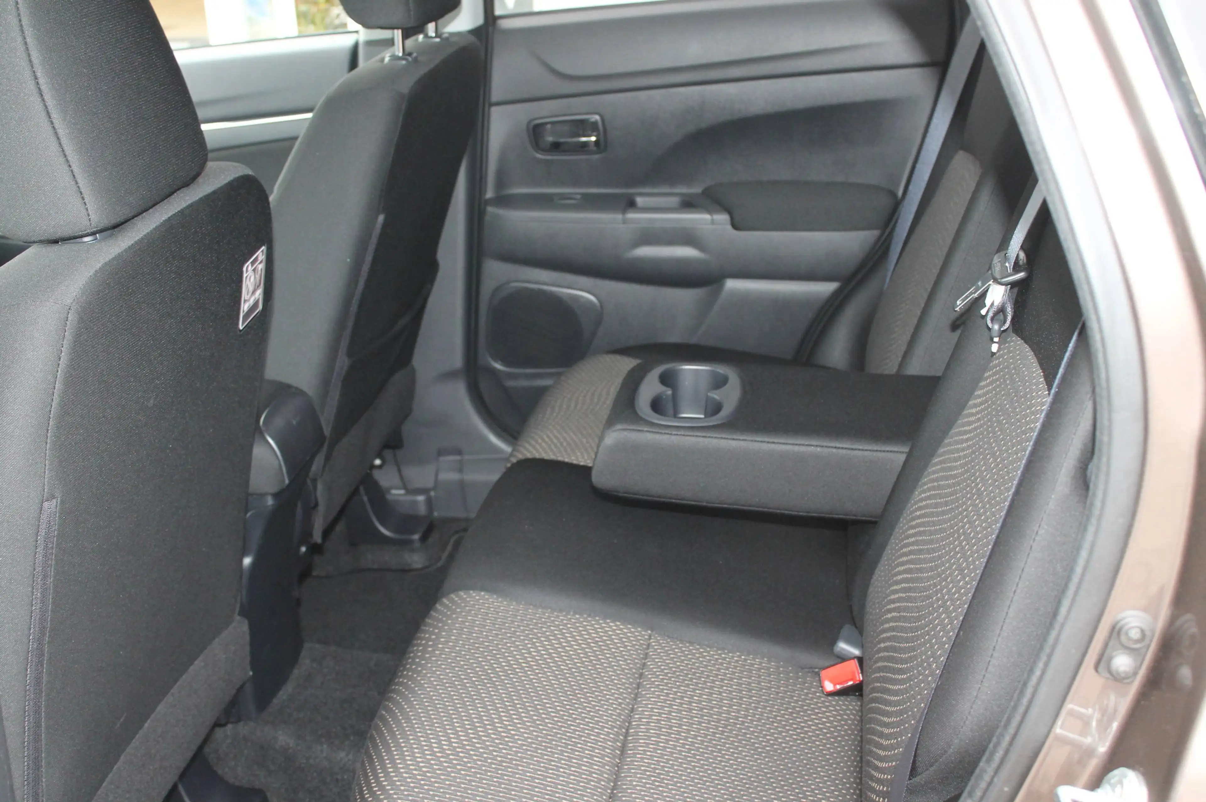 Mitsubishi ASX Diamant Edition 1.6 MIVEC — photo 8