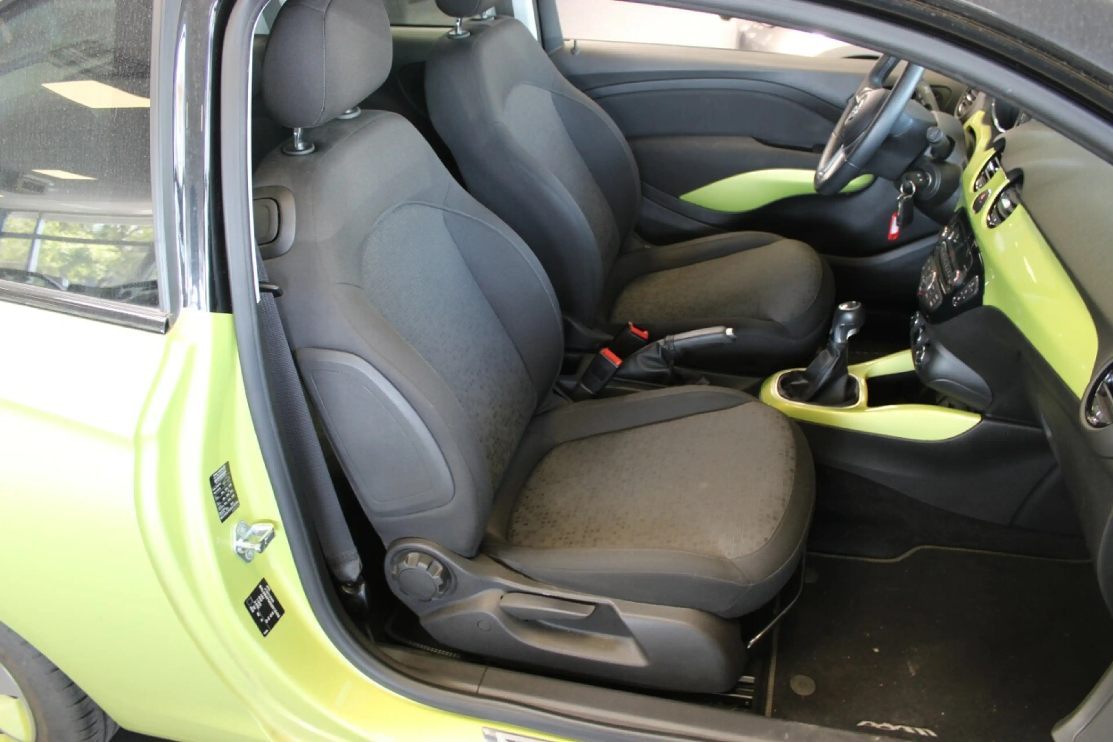 Opel Adam 1.4 LPG Jam — photo 11