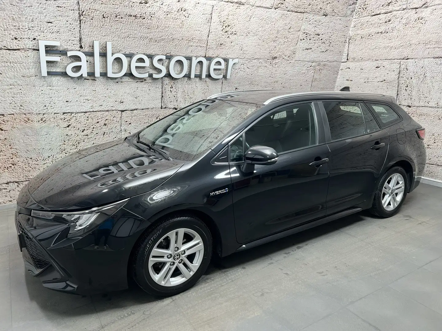 Toyota Corolla Touring Sports 1,8 Hybrid Active Schwarz - 2