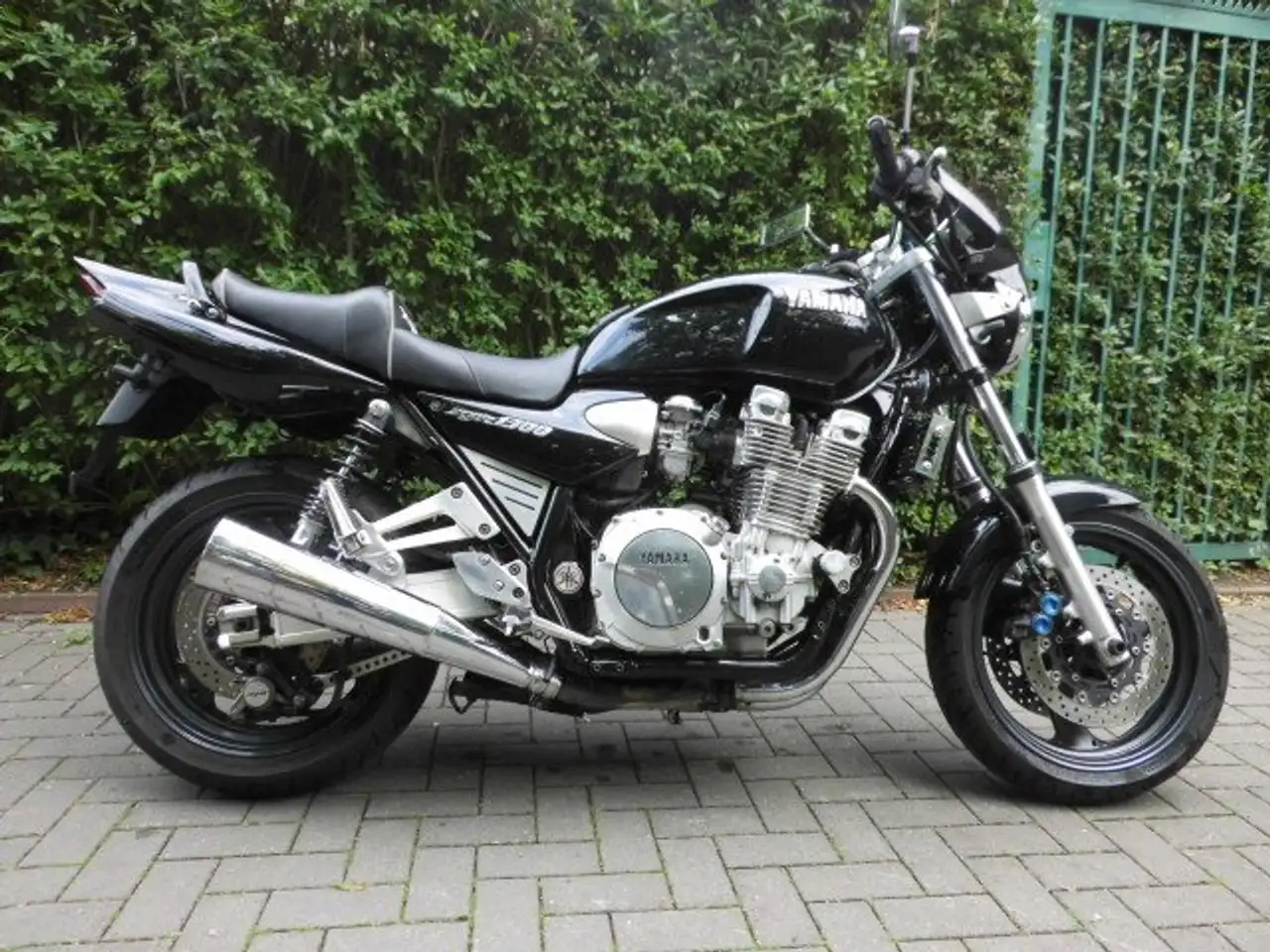 Yamaha XJR 1300