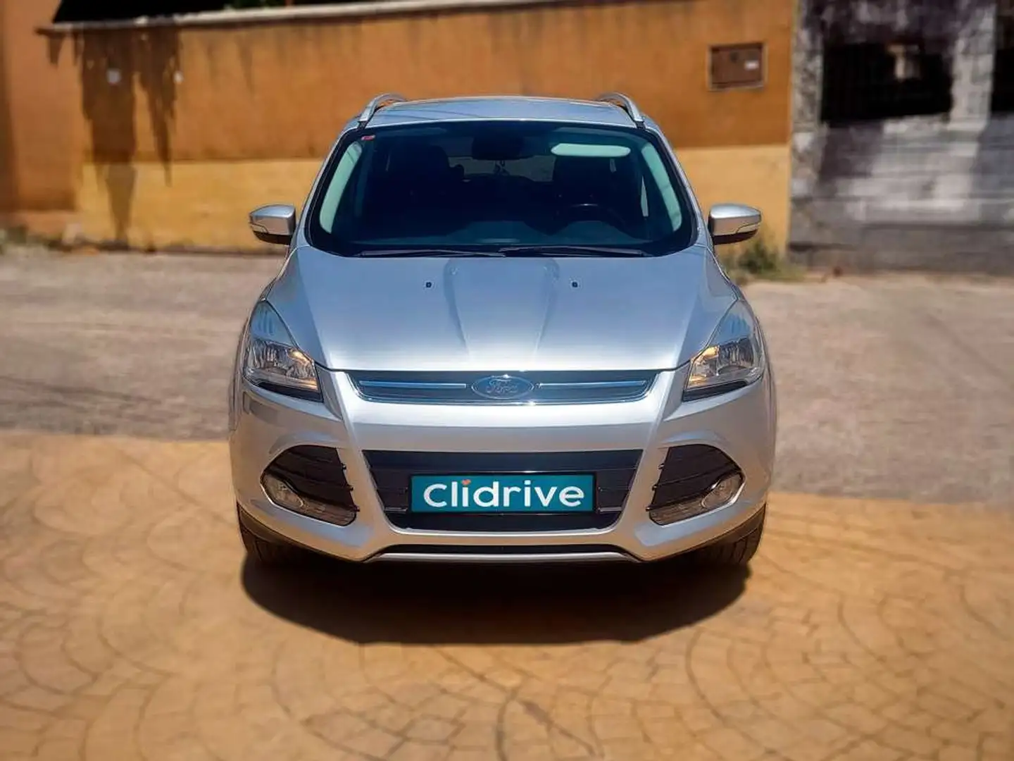 Ford Kuga 2.0TDCI Auto S&S Titanium 4x4 150 Gris - 2