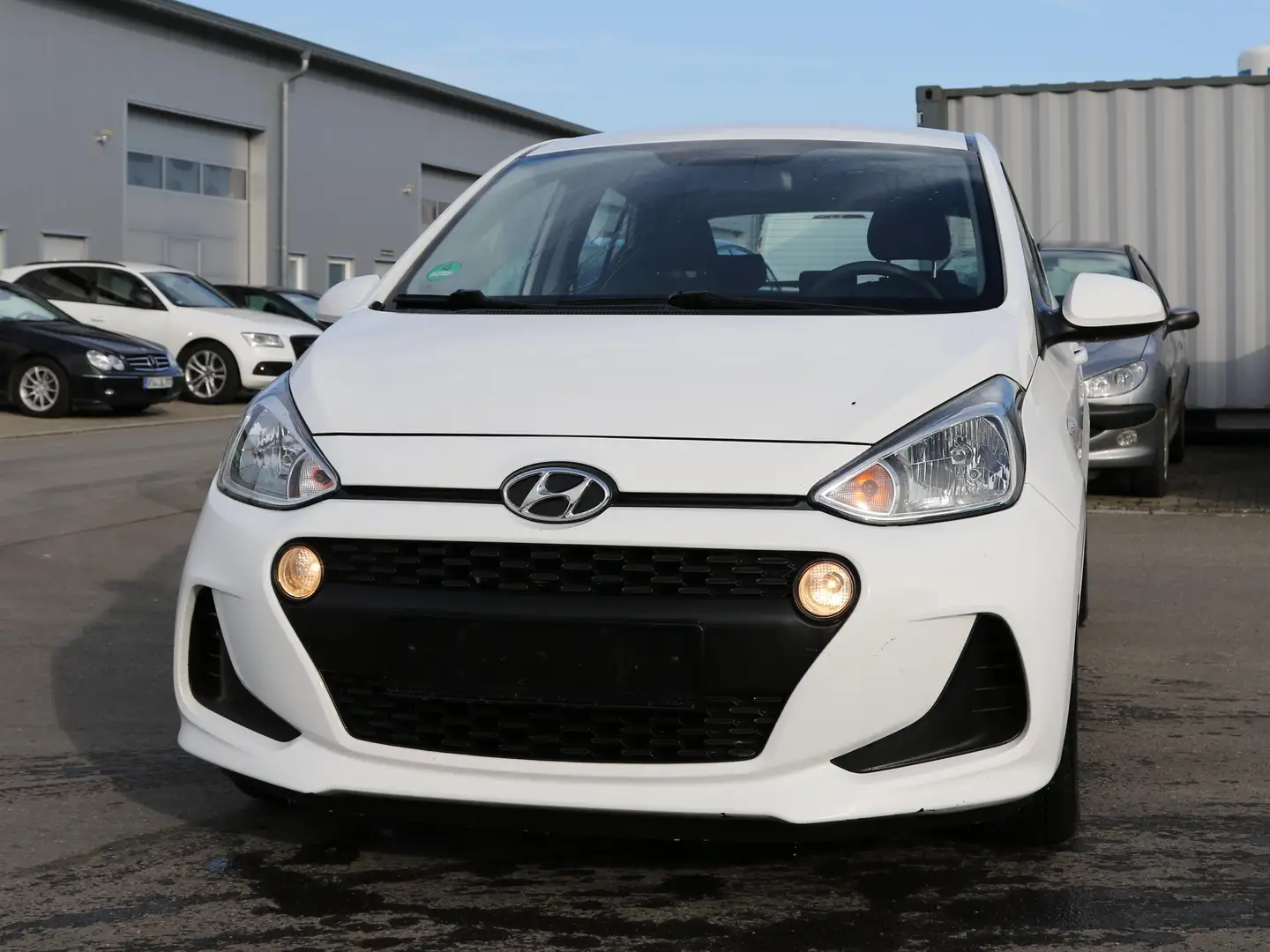 Hyundai i10 i10 1.0 Passion Weiß - 1