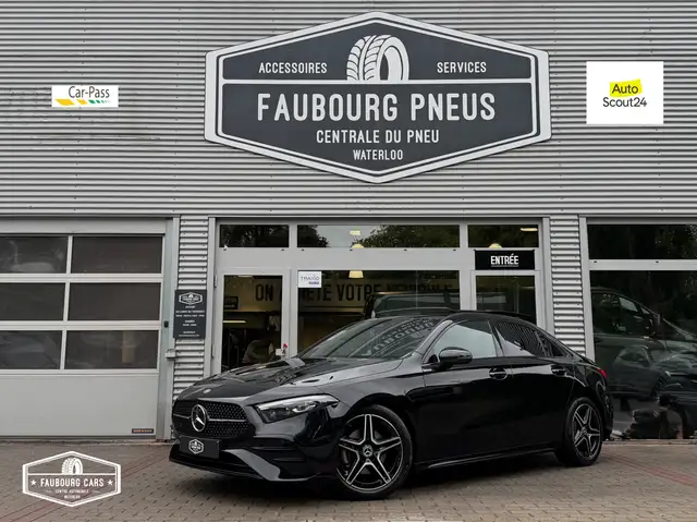 Mercedes-Benz CLA 180 *1-PROPRIETAIRE/1-OWNER*FULL-AMG*PANORAMIQUE*GARANTIE-MB*
