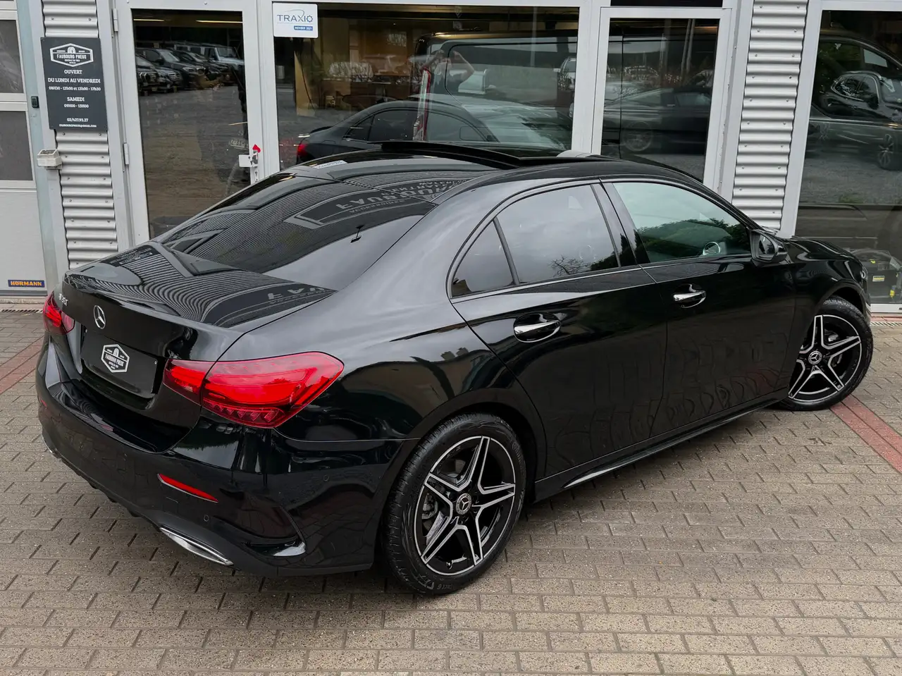 Mercedes-Benz CLA *1-PROPRIETAIRE/1-OWNER*FULL-AMG*PANORAMIQUE*GARANTIE-MB*, миниатюра 7