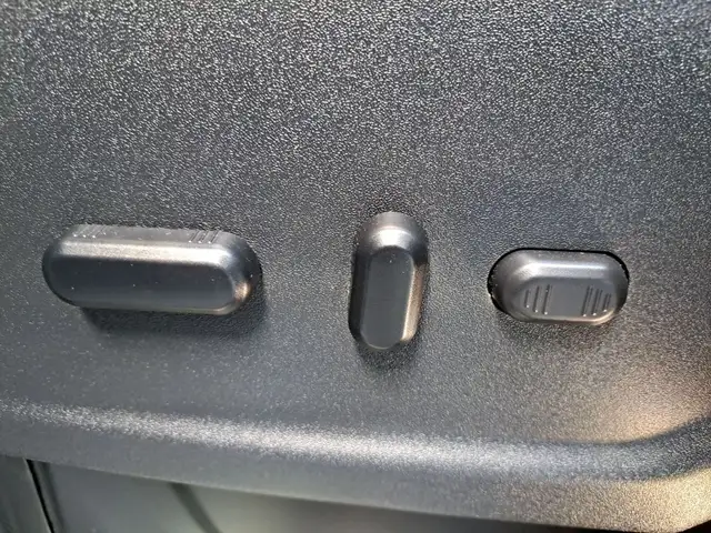 Ford Tourneo Custom view 10