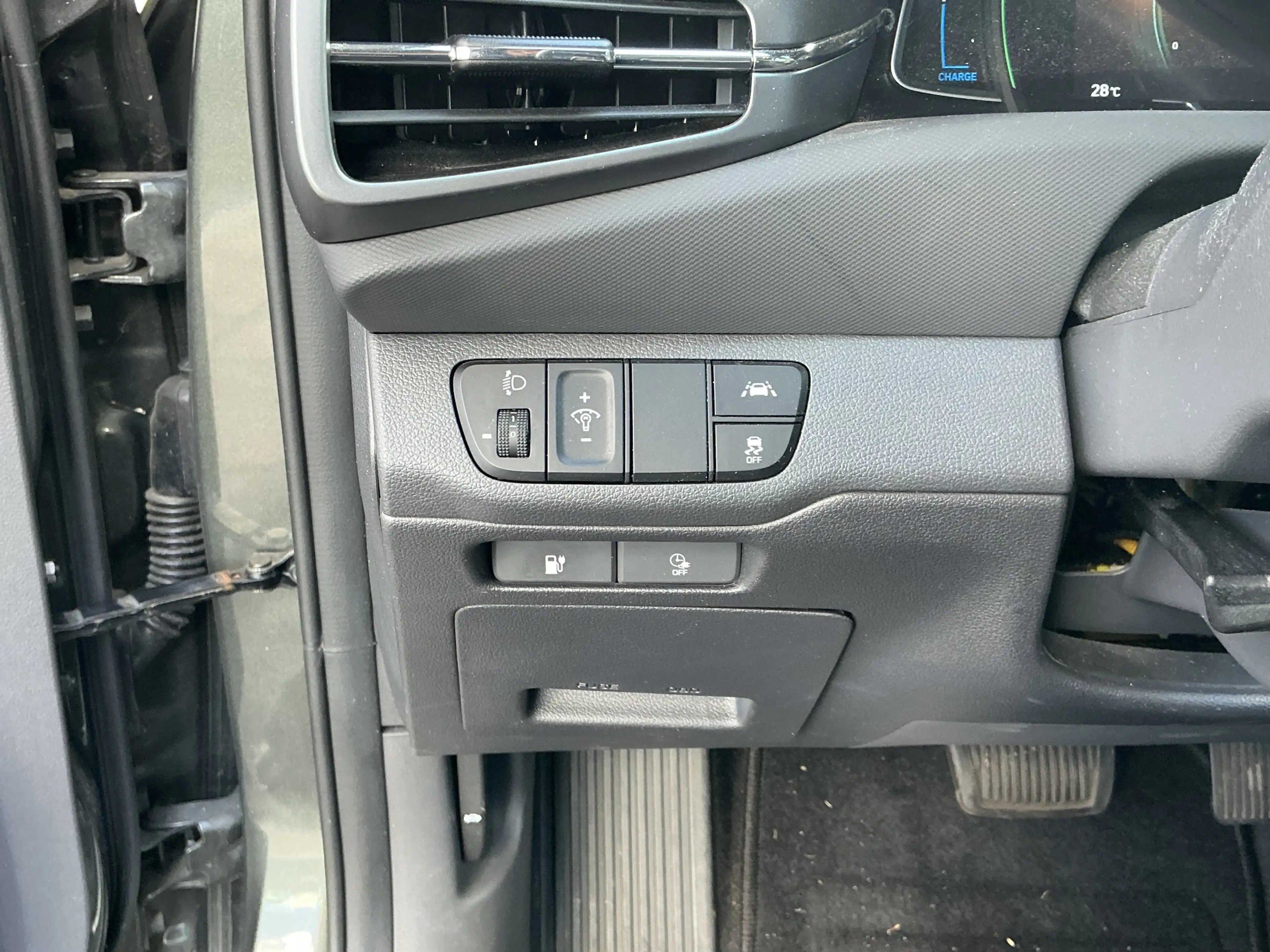 Hyundai IONIQ Style Navi Infinity R.Cam ACC LED SHZ — photo 7