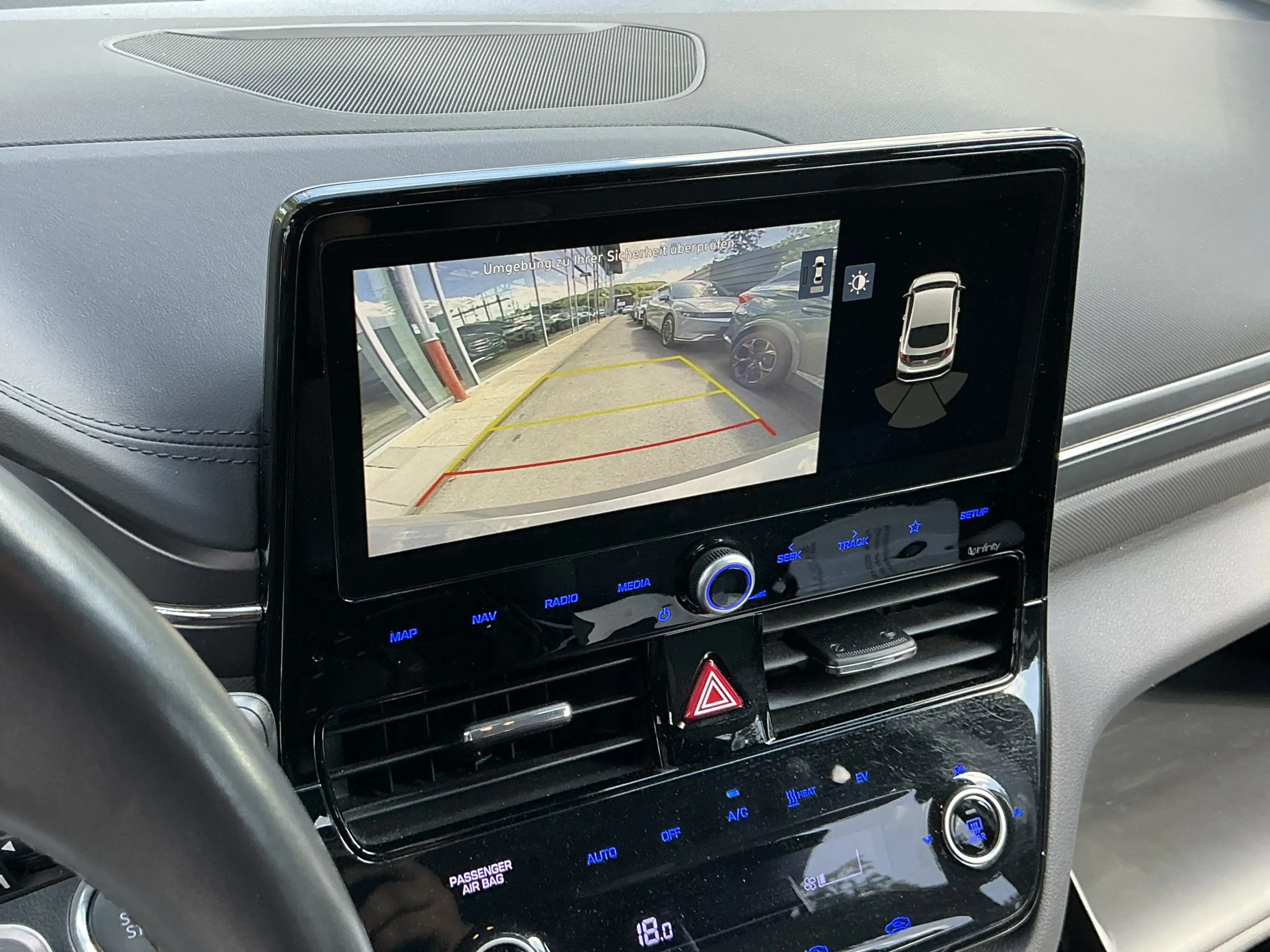 Hyundai IONIQ Style Navi Infinity R.Cam ACC LED SHZ — photo 9